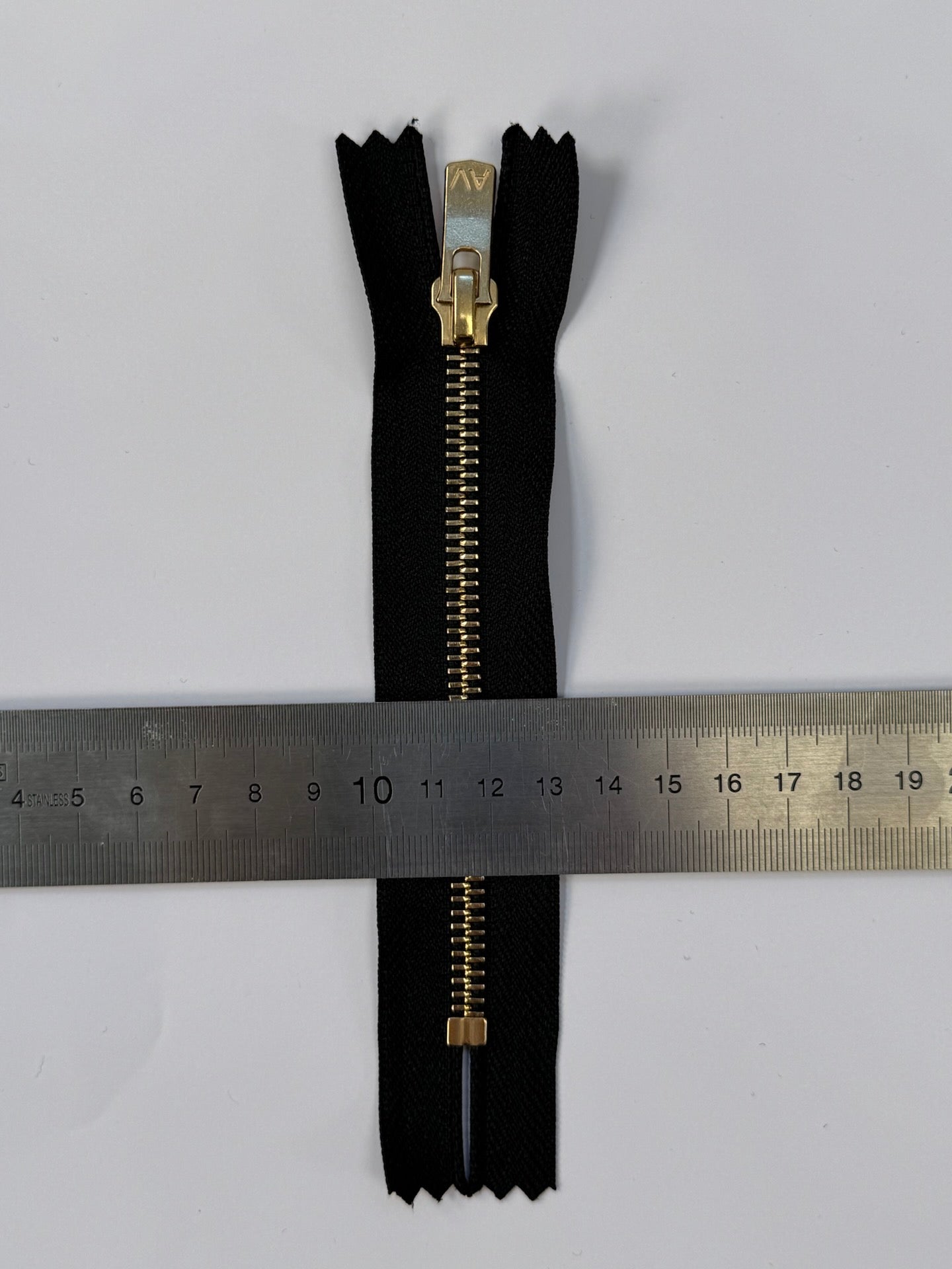 AV-1683 image 2