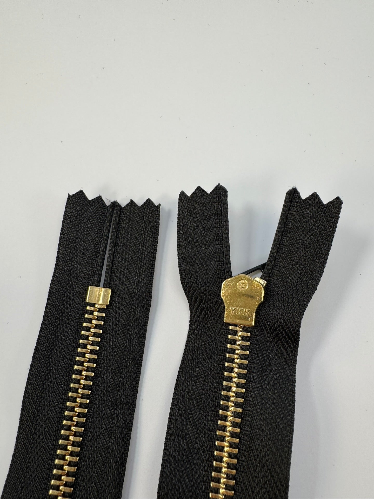 AV-1691 image 3