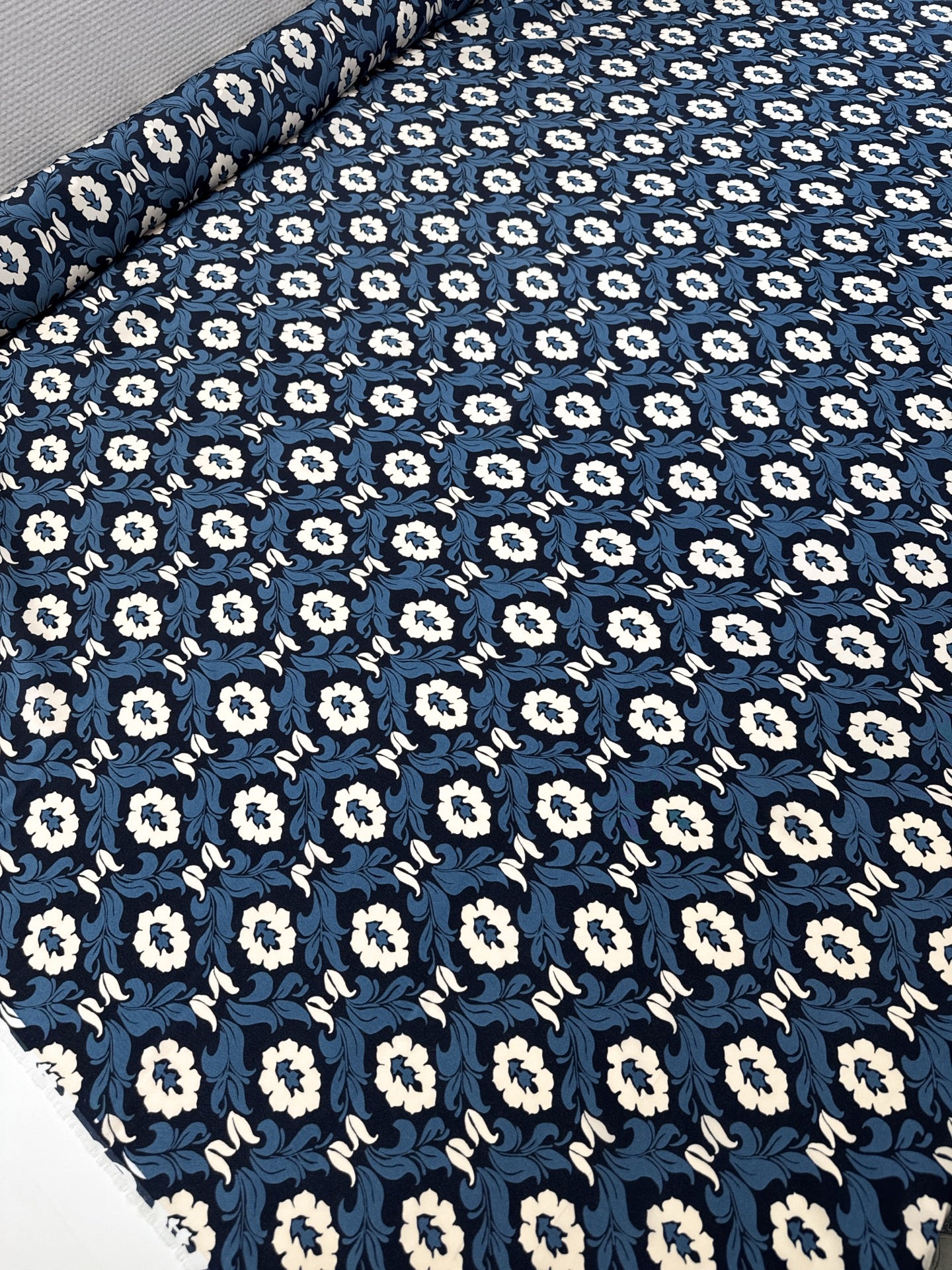 TH-018 image 5