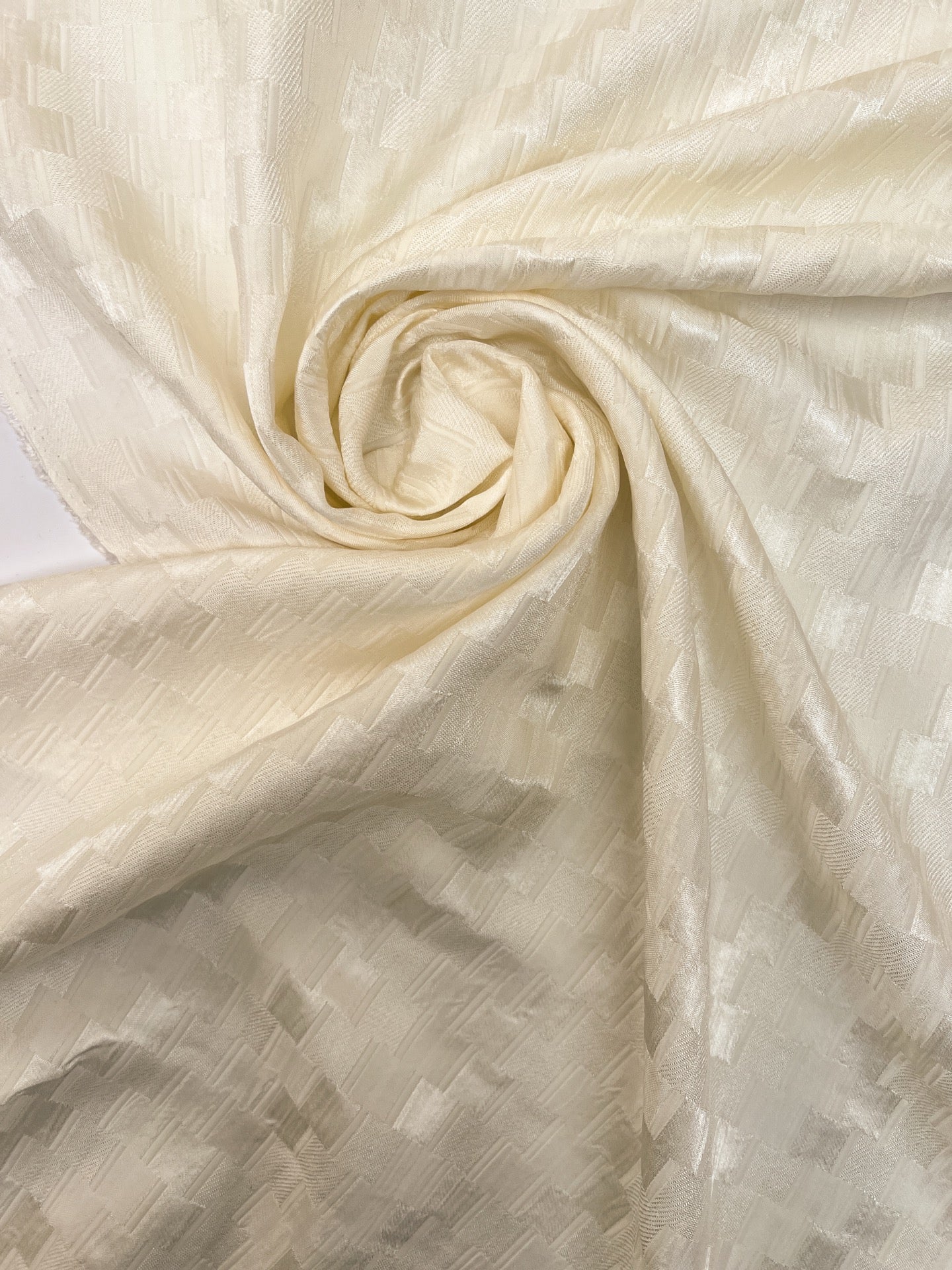 TN-794 – image 1