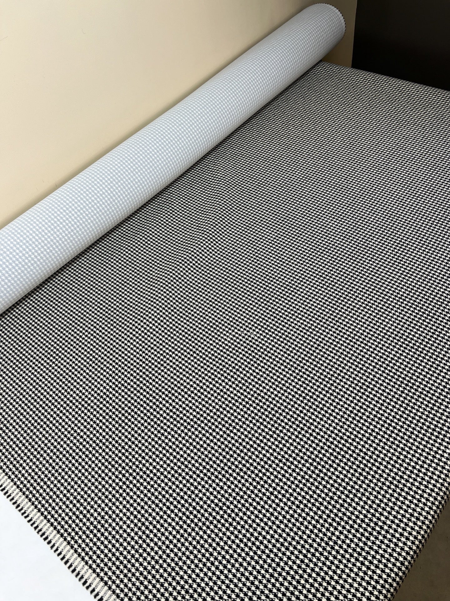 LY-060 – image 5