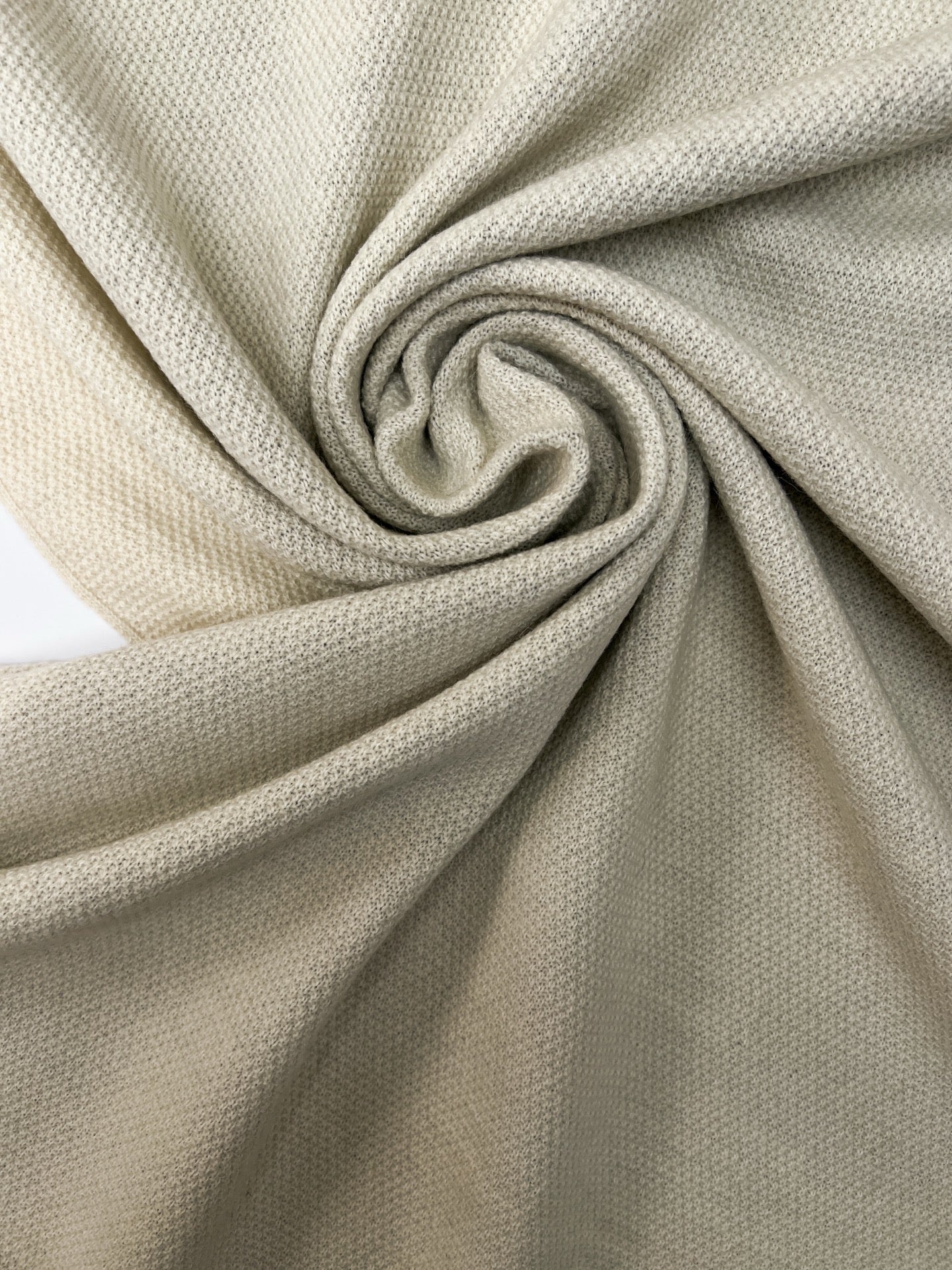 TR-1589d – image 1