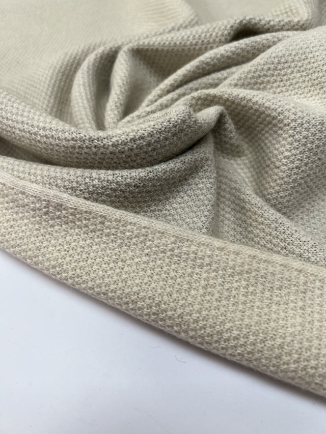 TR-1589d – image 2