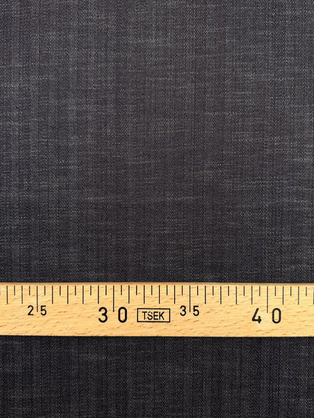 GE-051 image 4