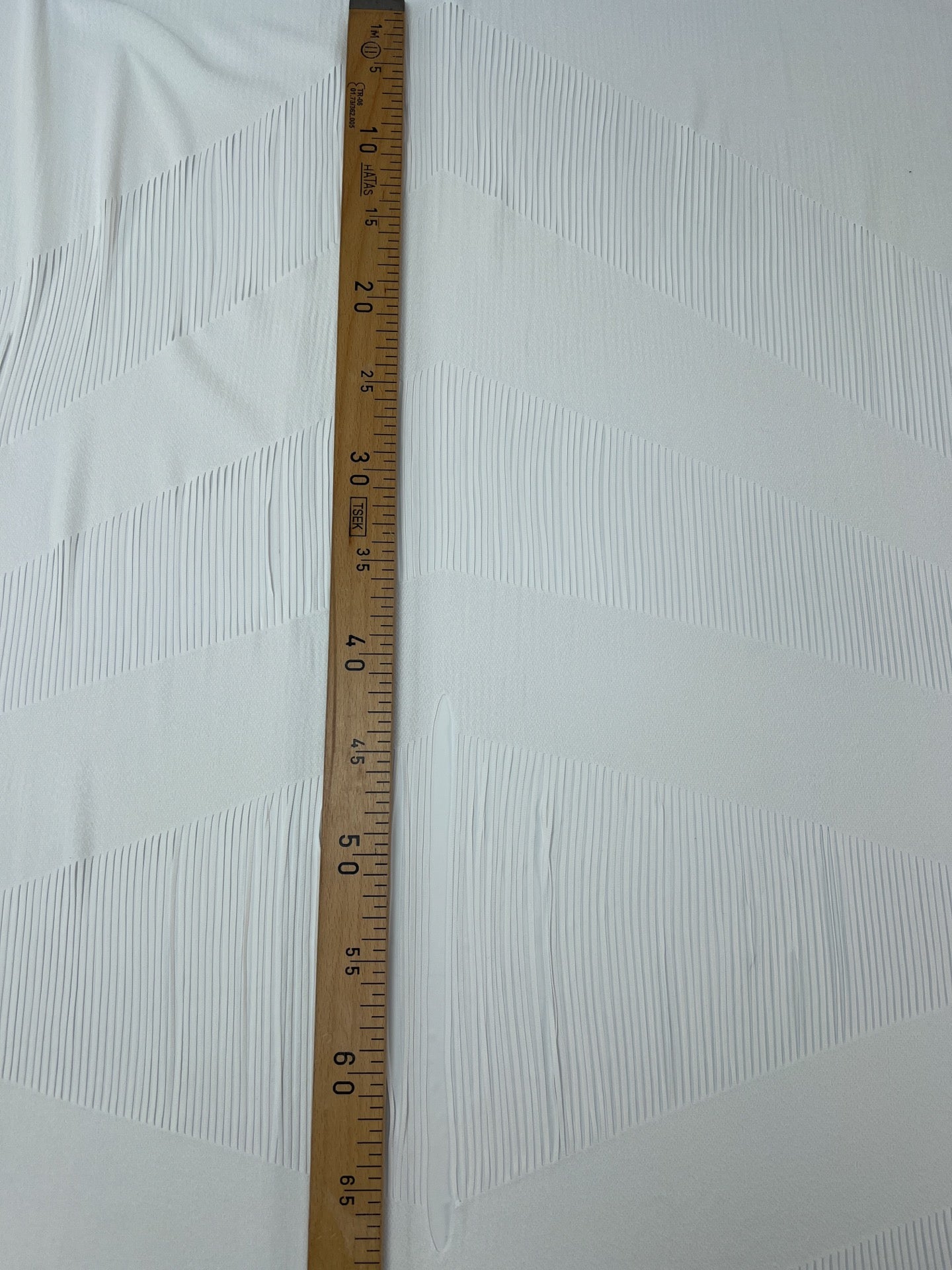 BS-469 – image 4