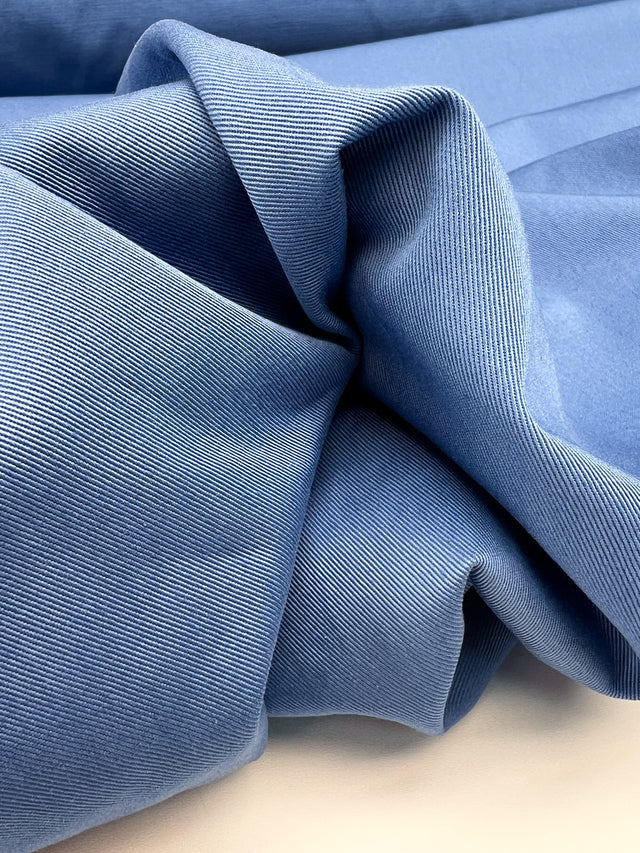 TH-1702 image 3