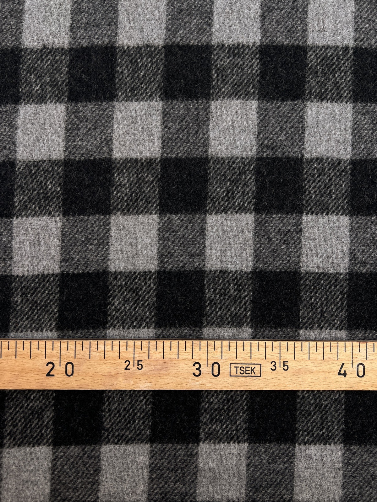 TE-052 image 5