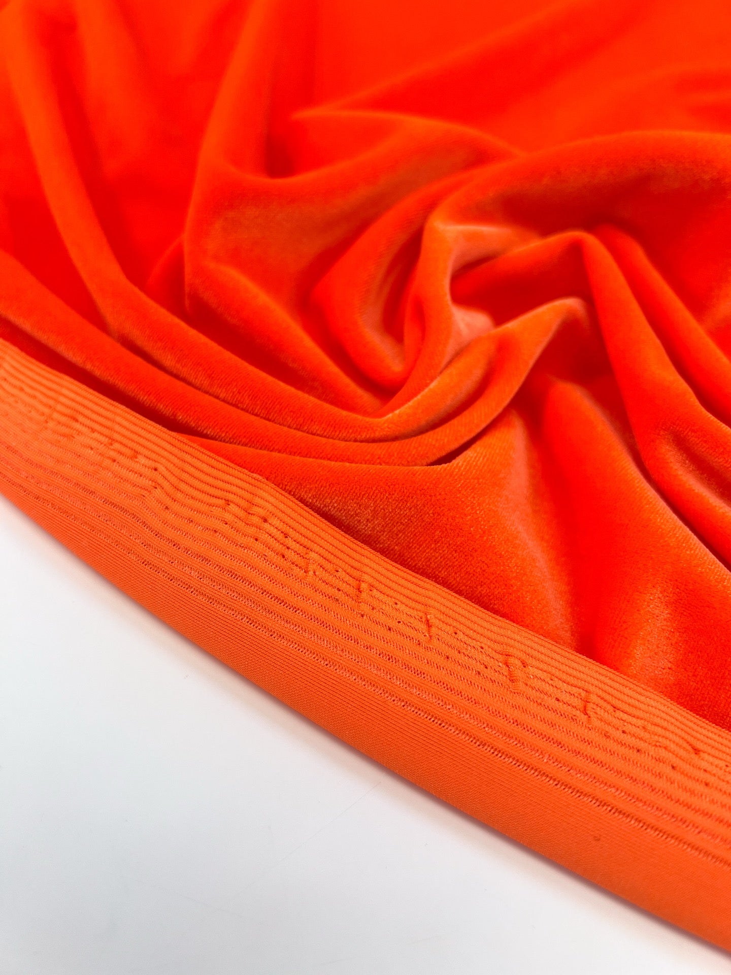 AV-2124 image 2