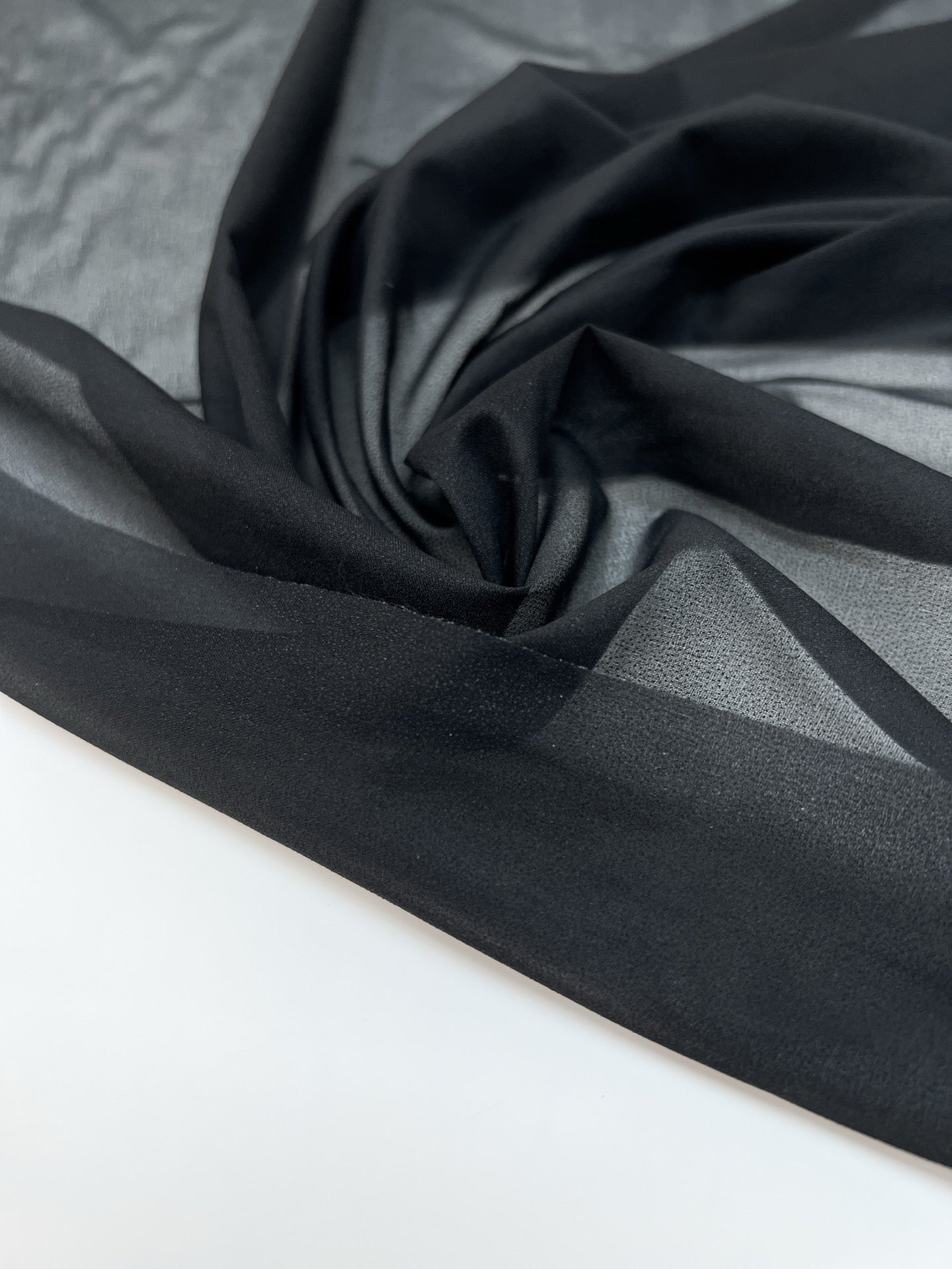 Schwarzes Stretch Polyester Vlies