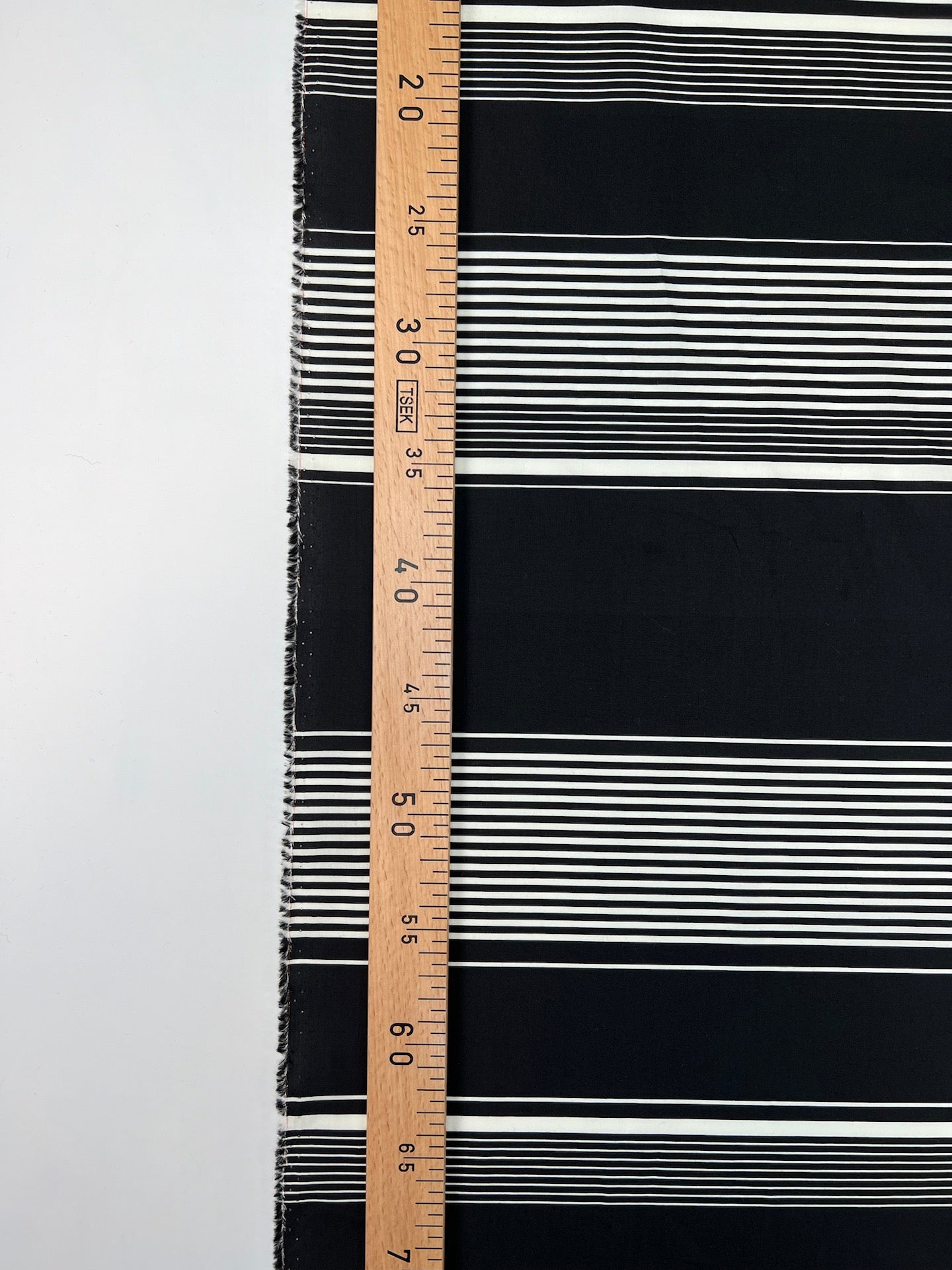 RA-903d – image 4