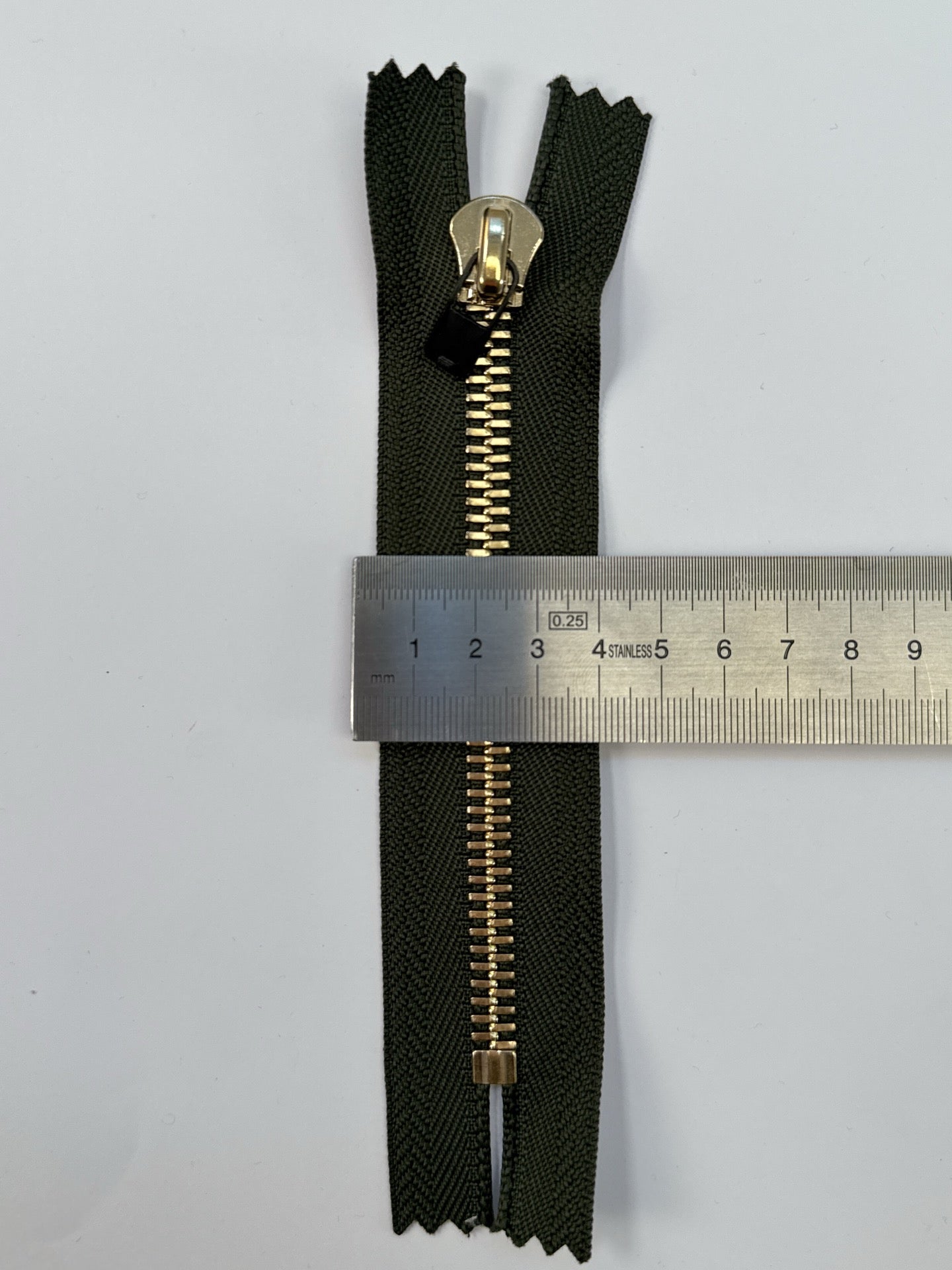 AV-2241 image 2