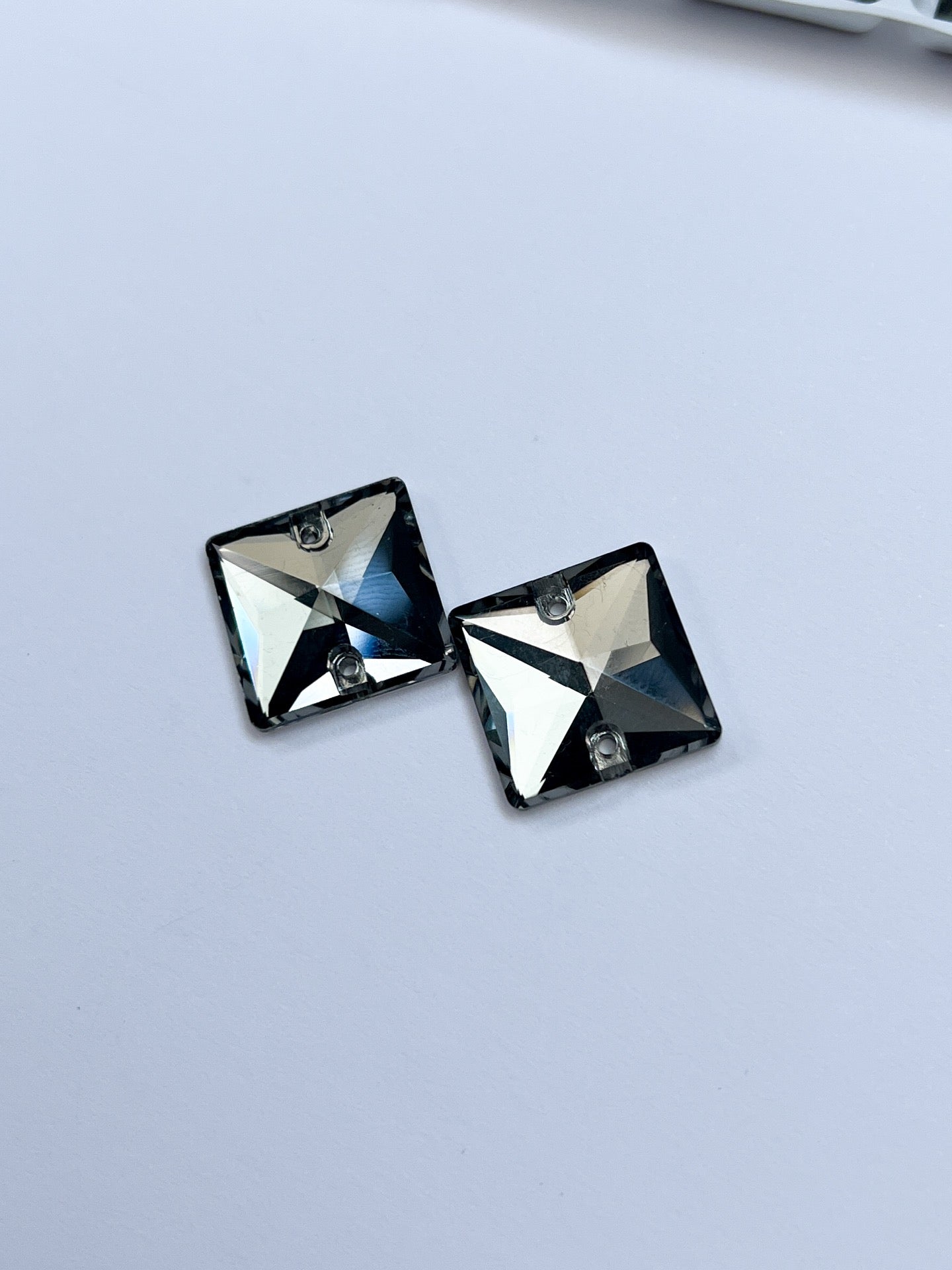 AV-2343 image 2