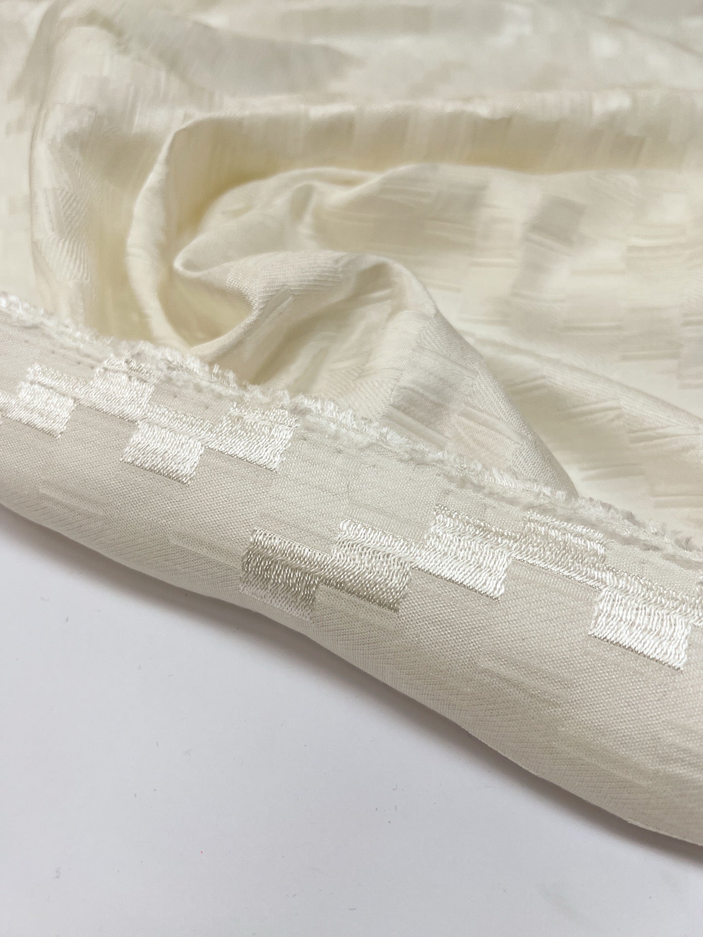 TN-794 – image 2