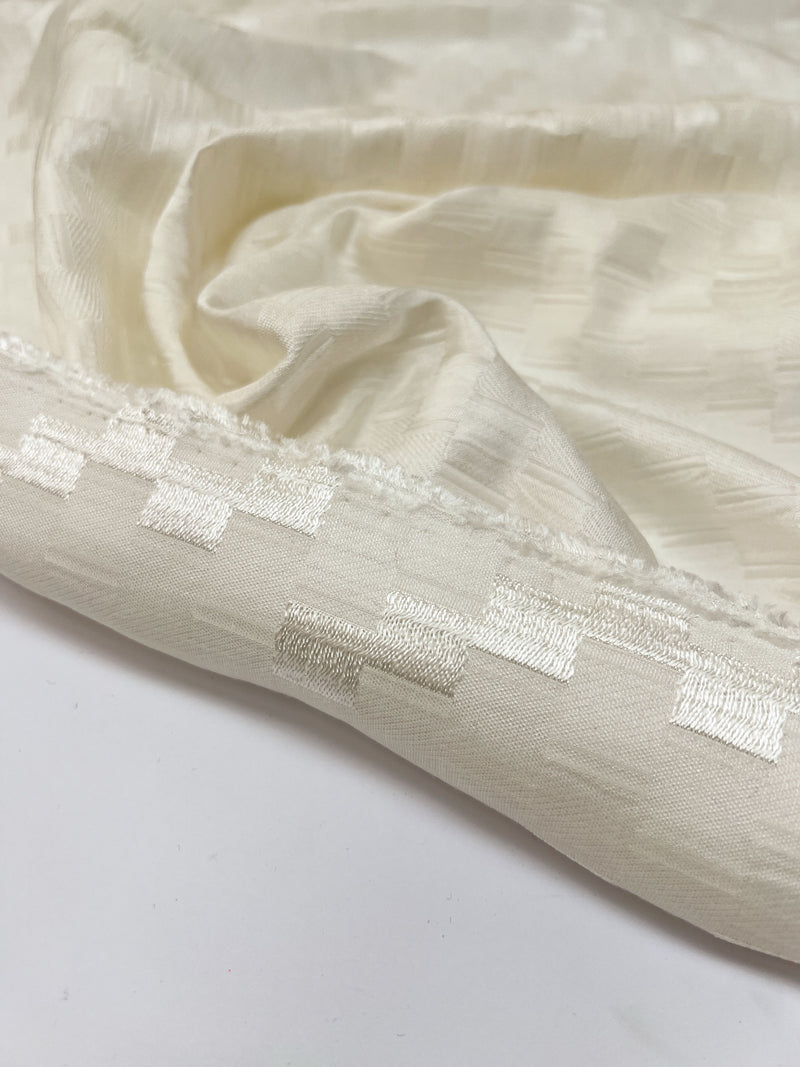 TN-794 – image 2