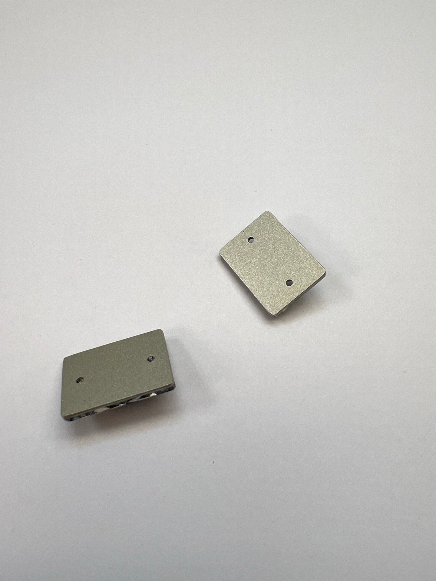 AV-2355 image 3