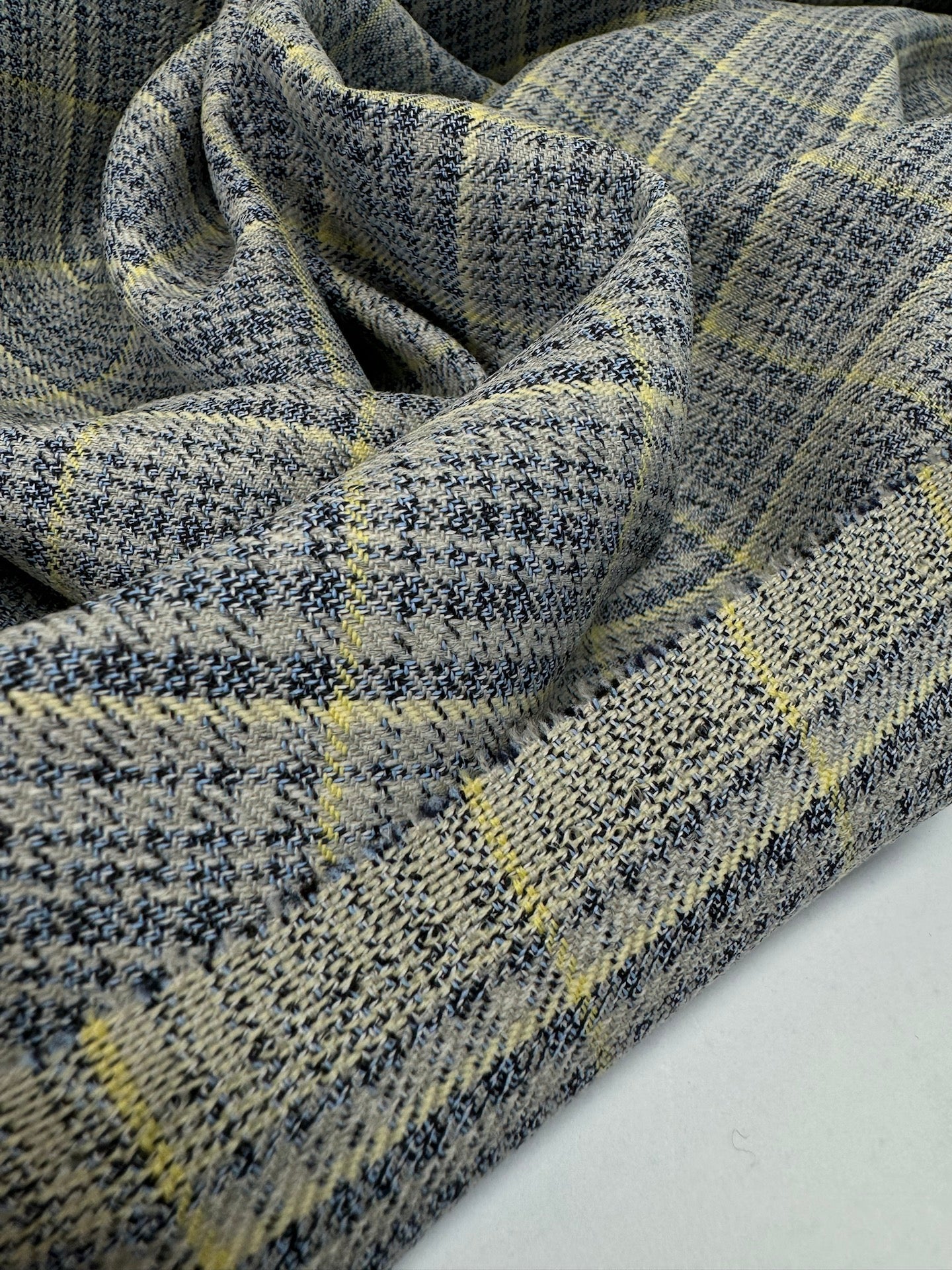 TB-1128 – image 2