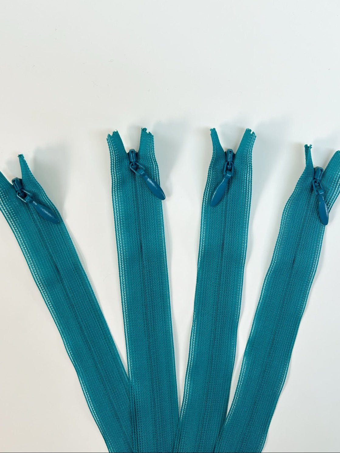 Mercerie bleu uni polyamide