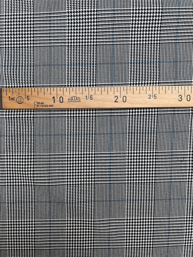 TH-1195 image 4