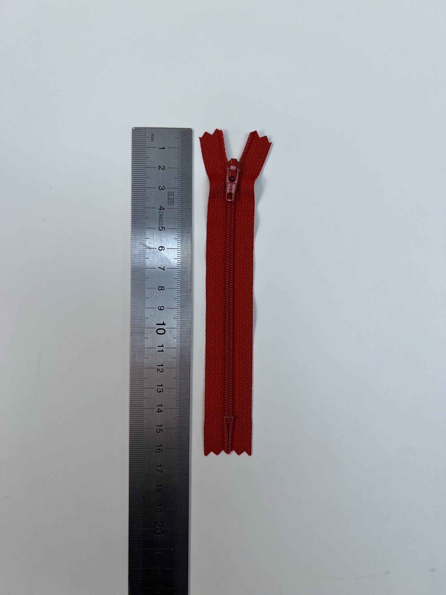 AV-1591 – image 3