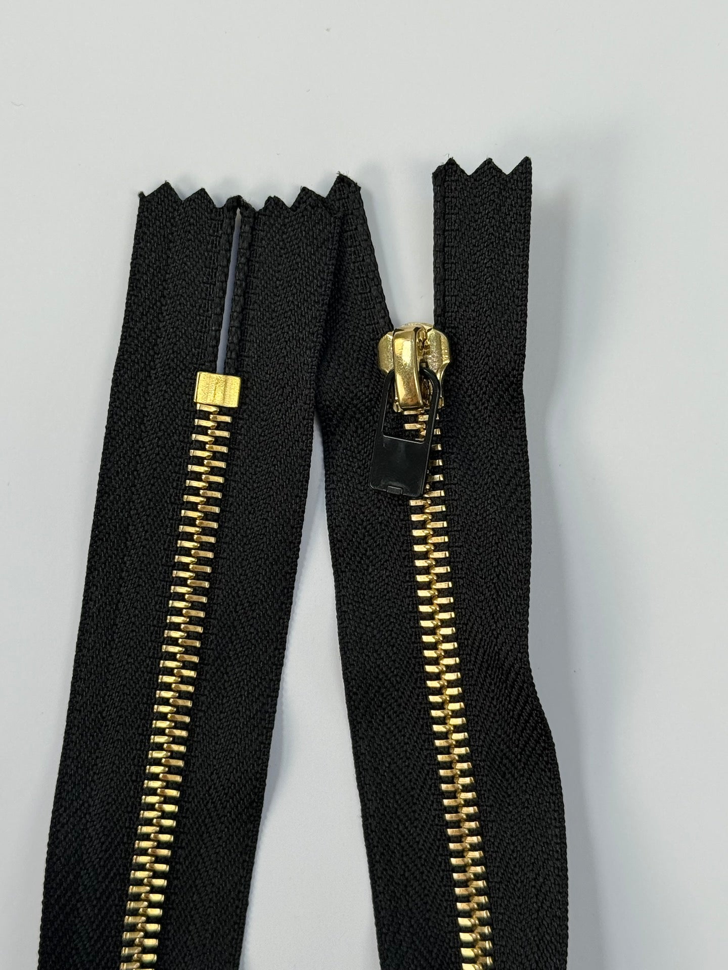 AV-1681 image 2