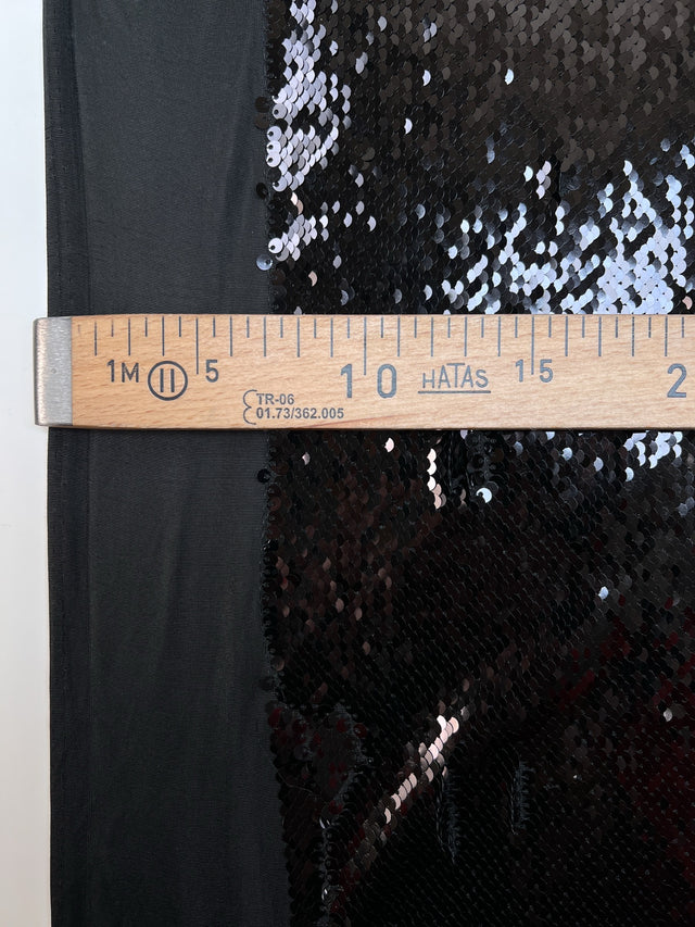 AV-1807 image 5