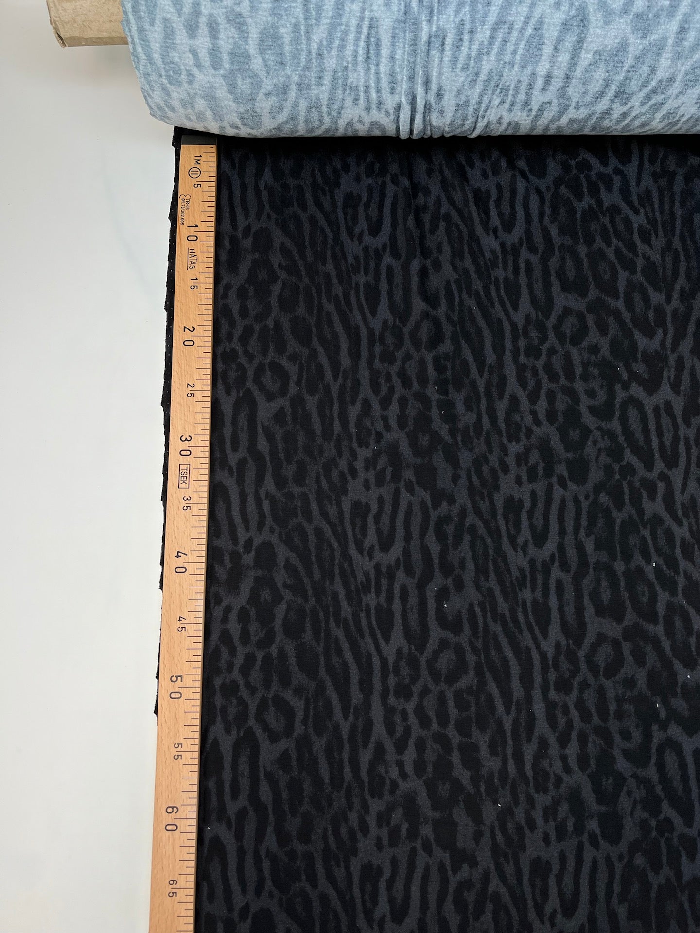 RA-645d – image 4