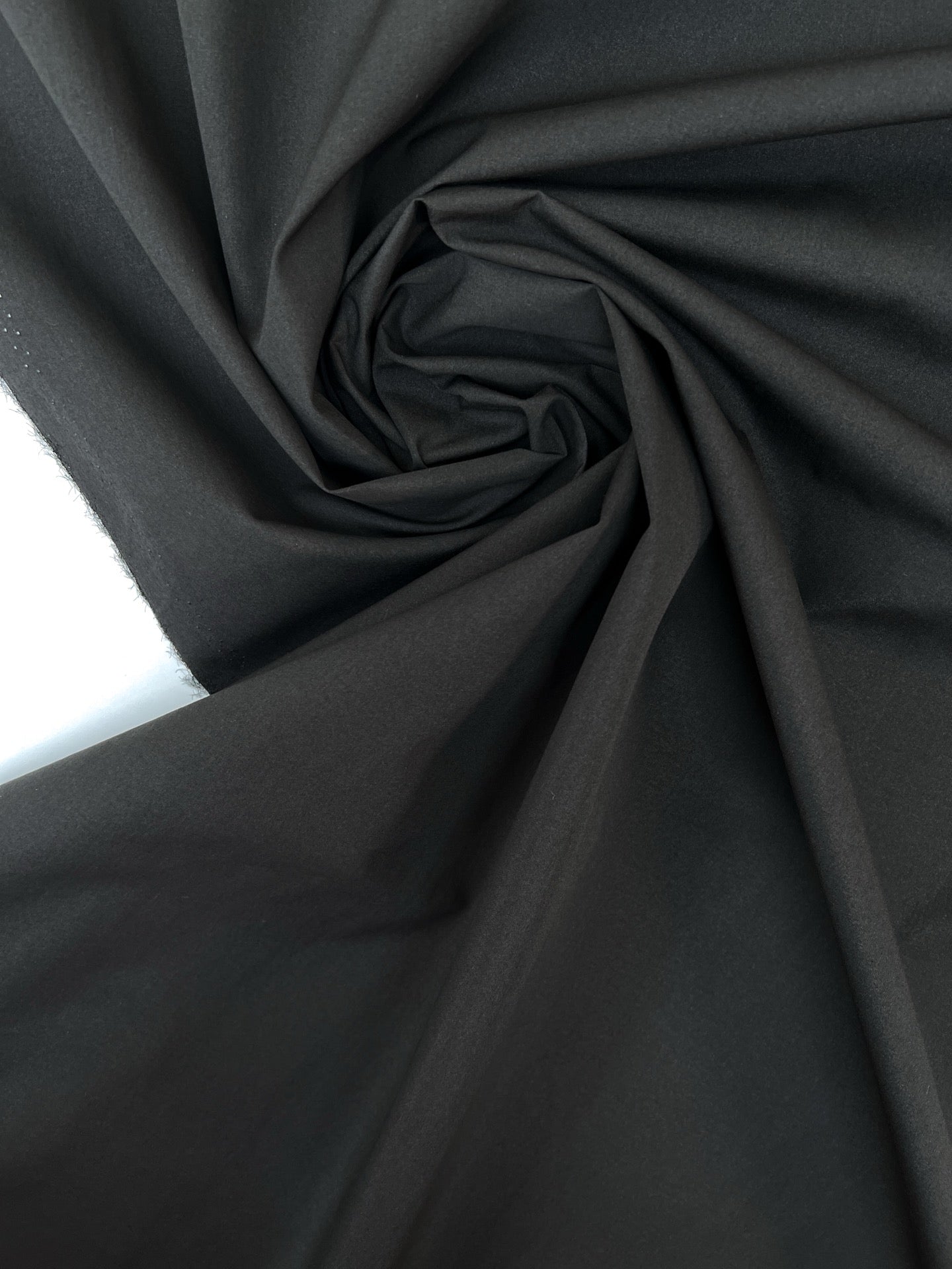 TB-1402d – image 1