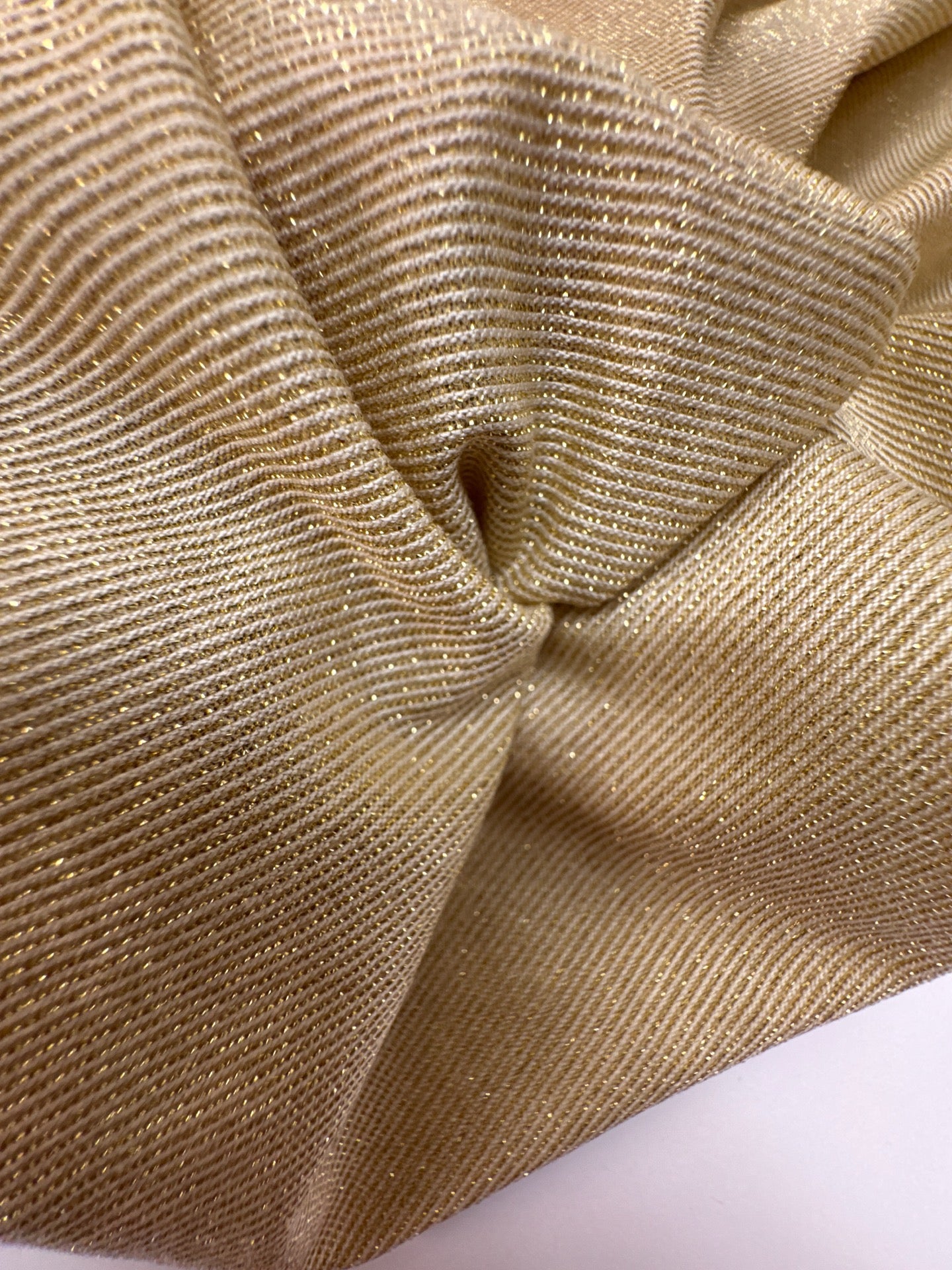 VR-687 – image 3