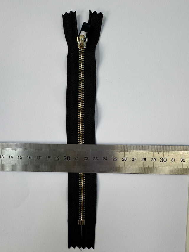 AV-1686 image 4