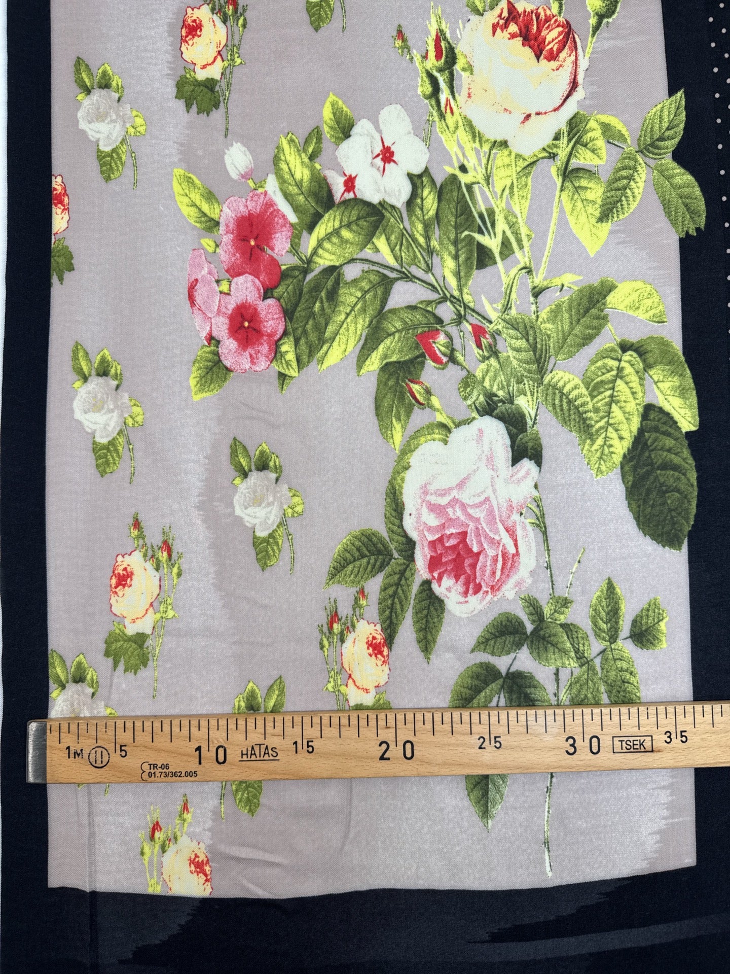 VR-738 – image 4