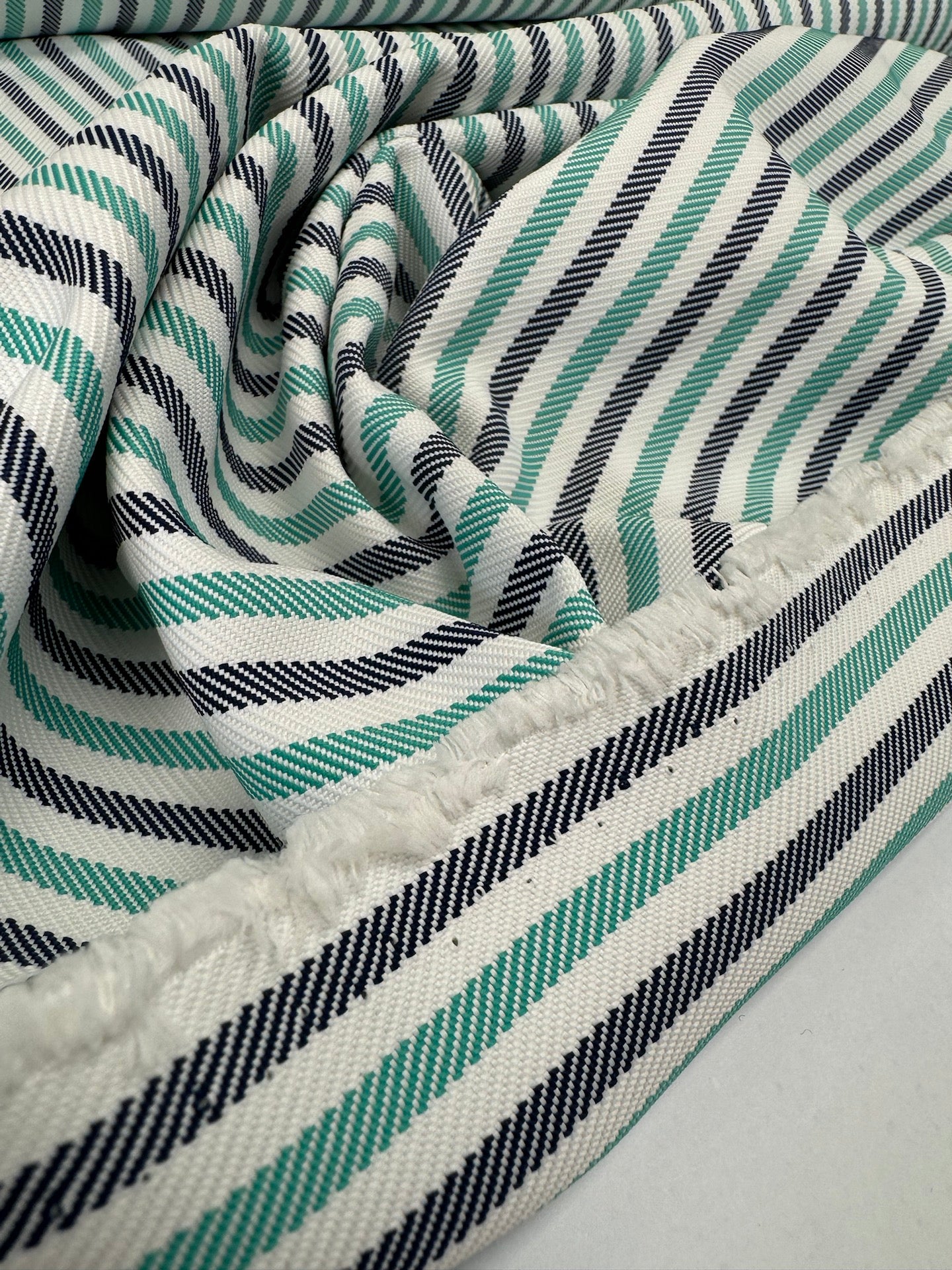TB-1120 – image 2