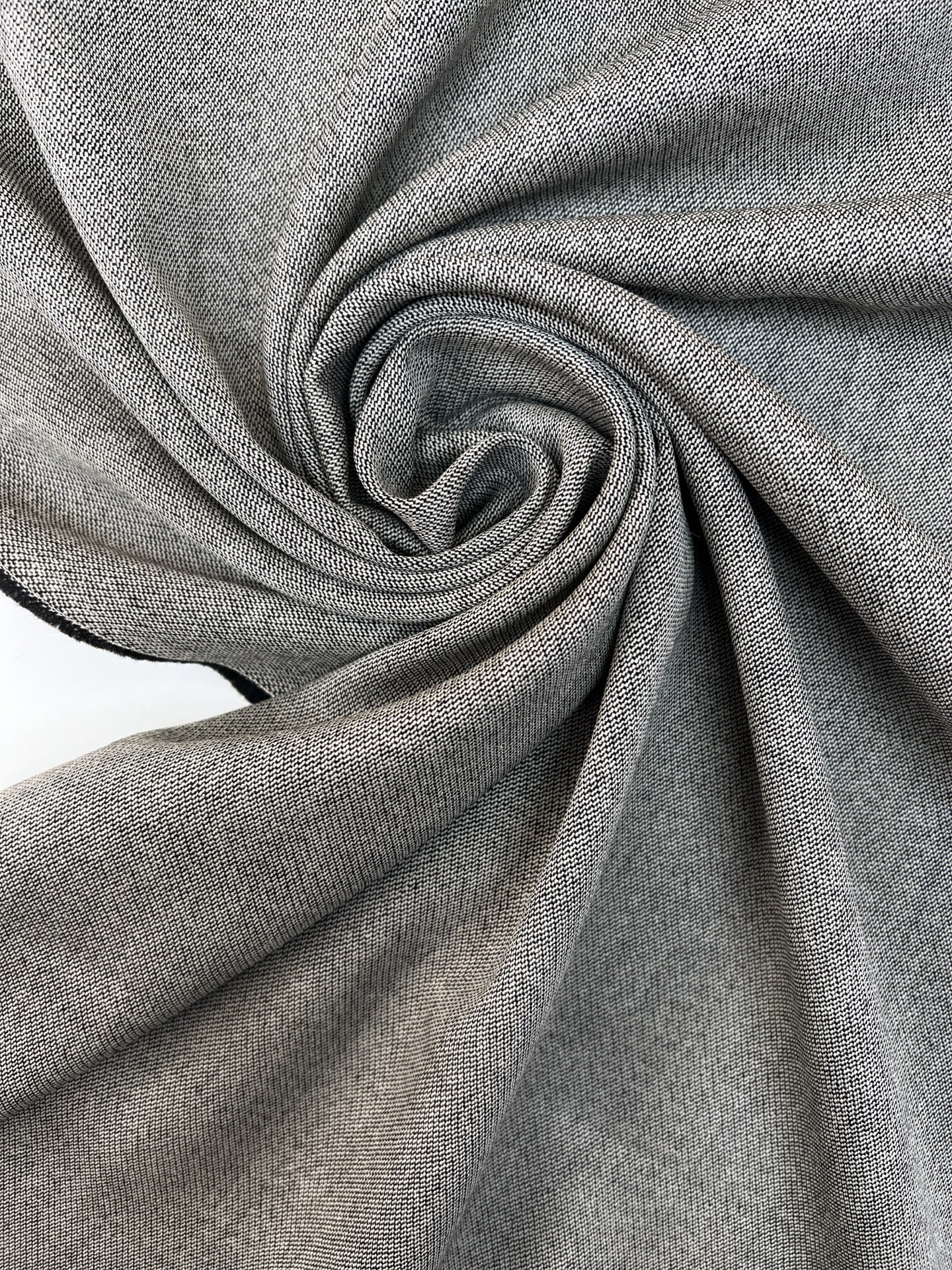 TR-976 – image 1