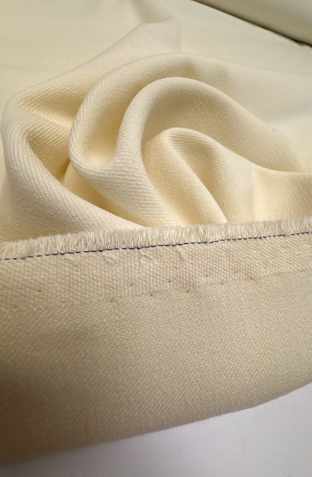 TB-1432d – image 2