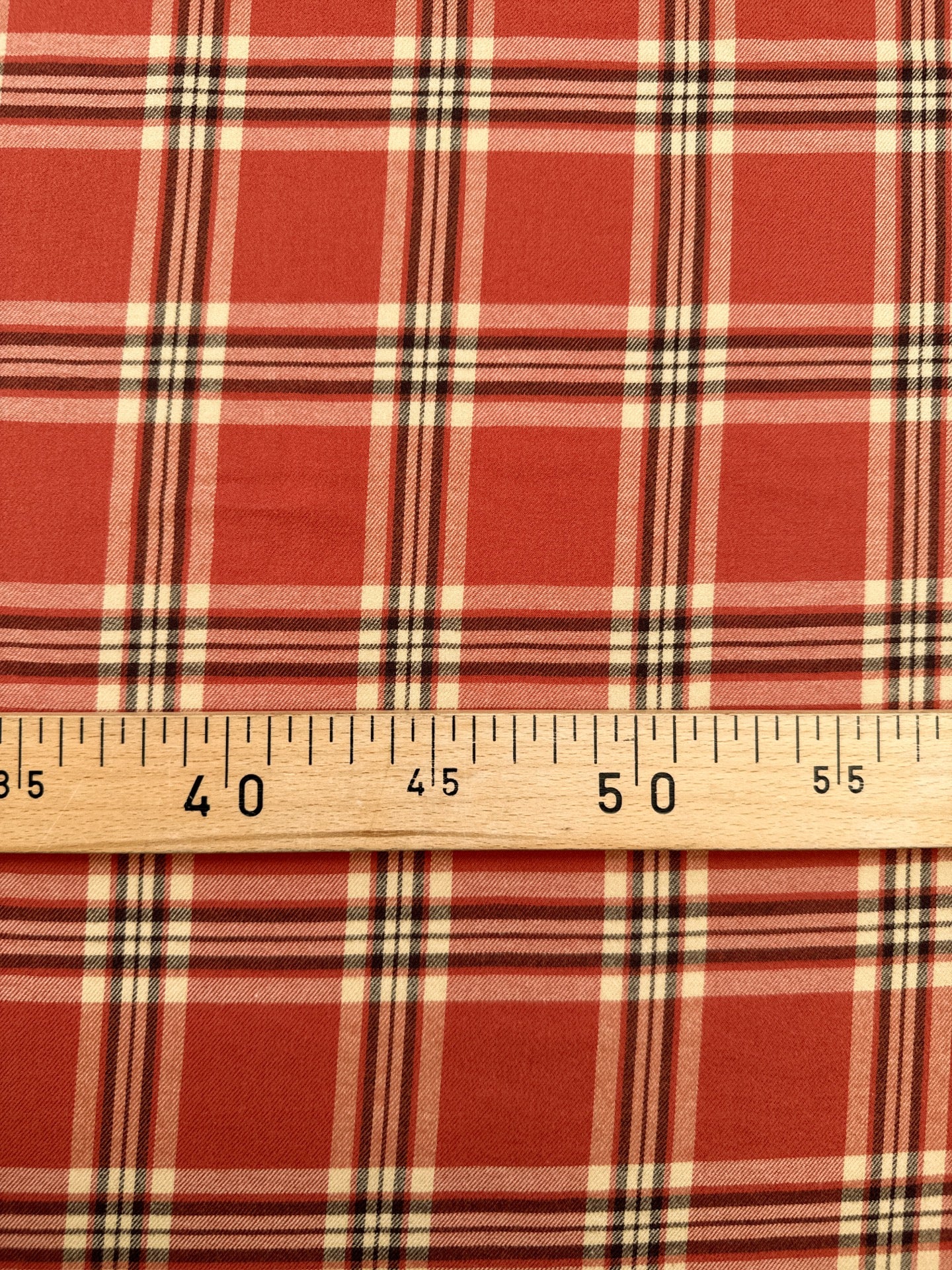 TH-319 image 4