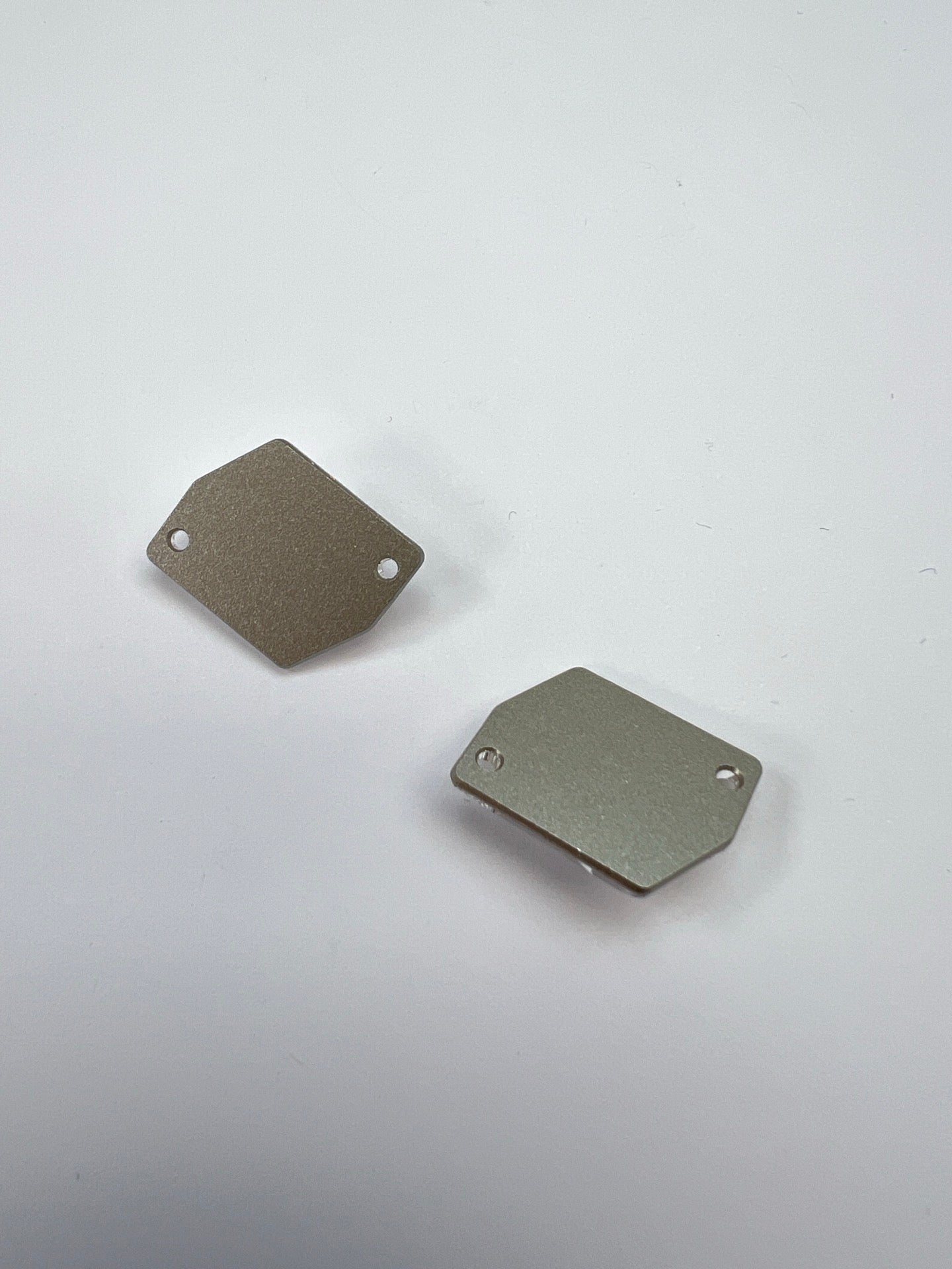 AV-2361 image 3