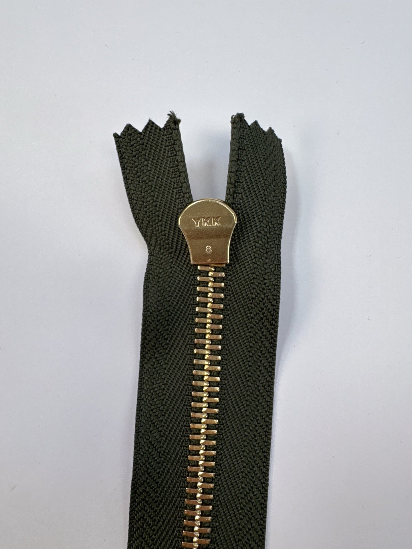 AV-2241 image 3