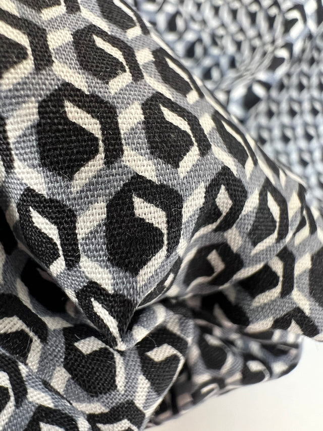 RA-1255d – image 3