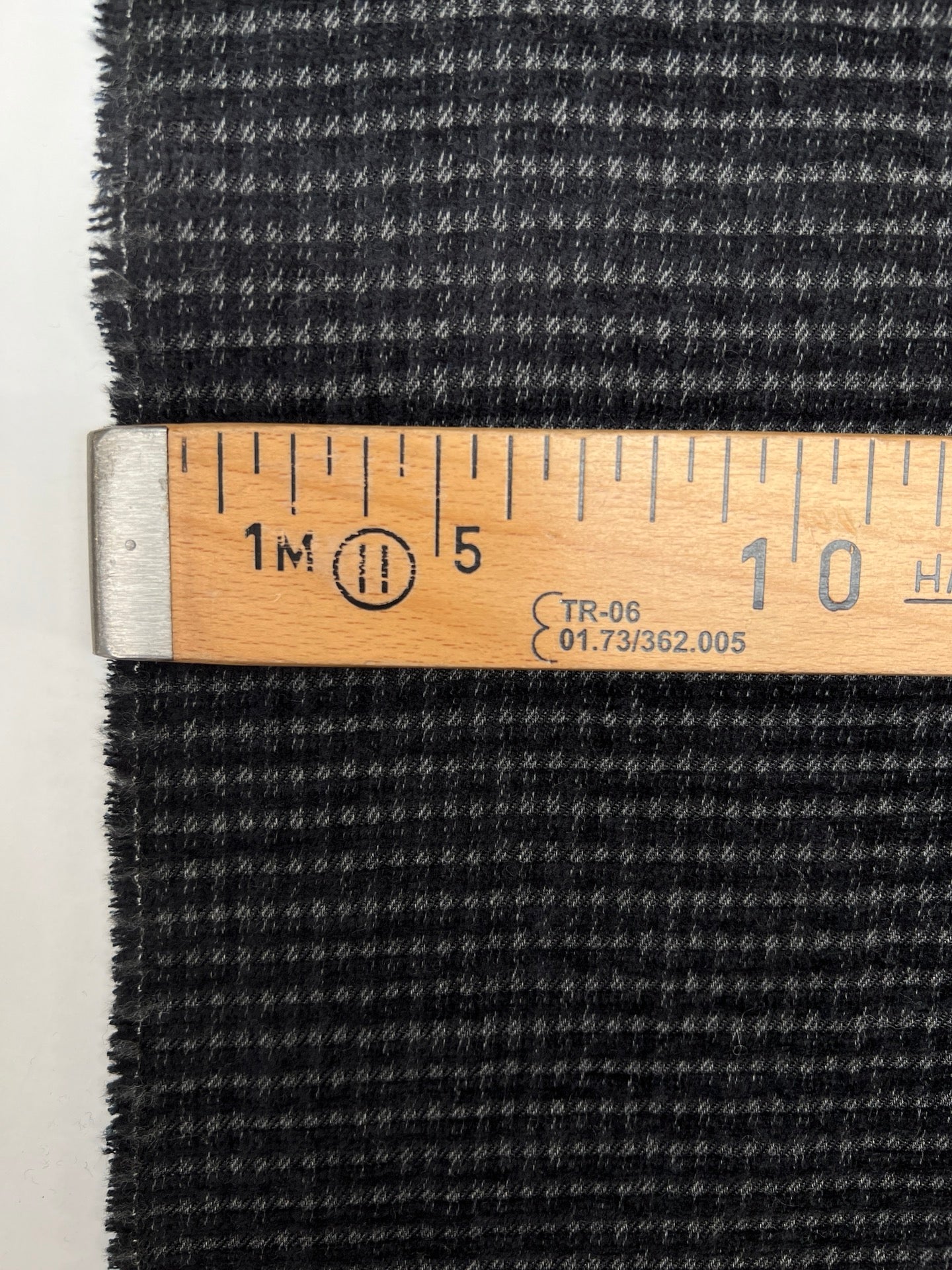 TB-926d – image 4