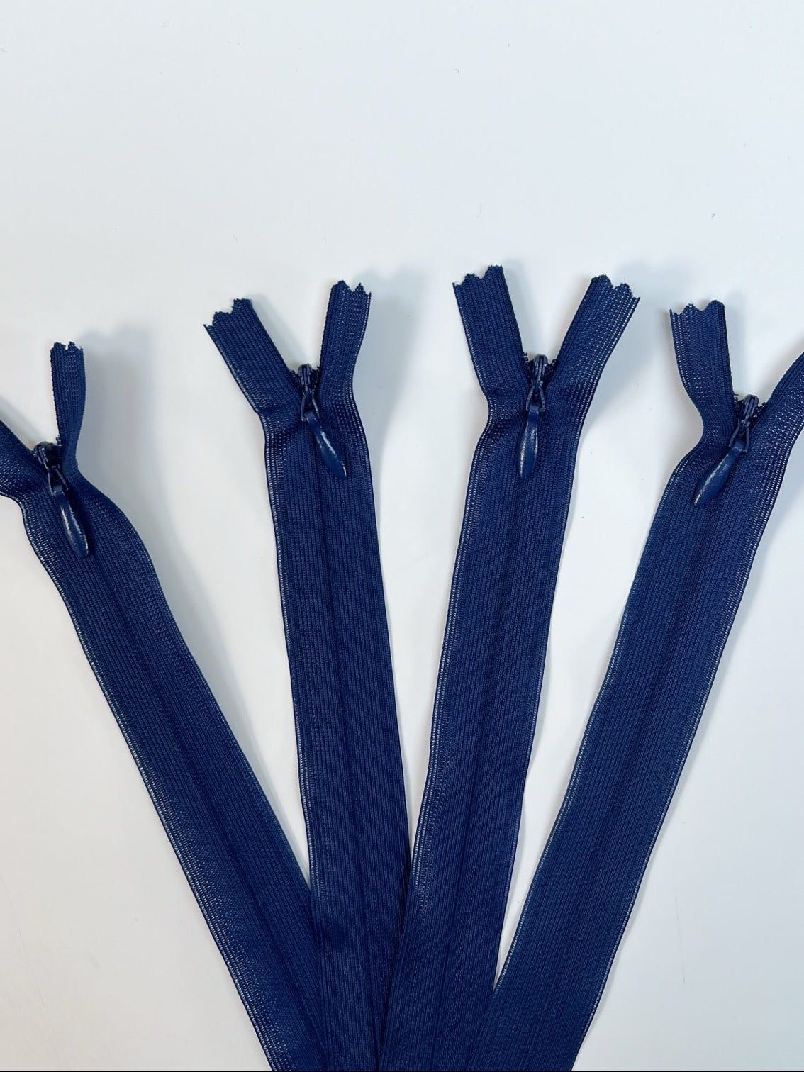 Mercerie bleu polyamide uni