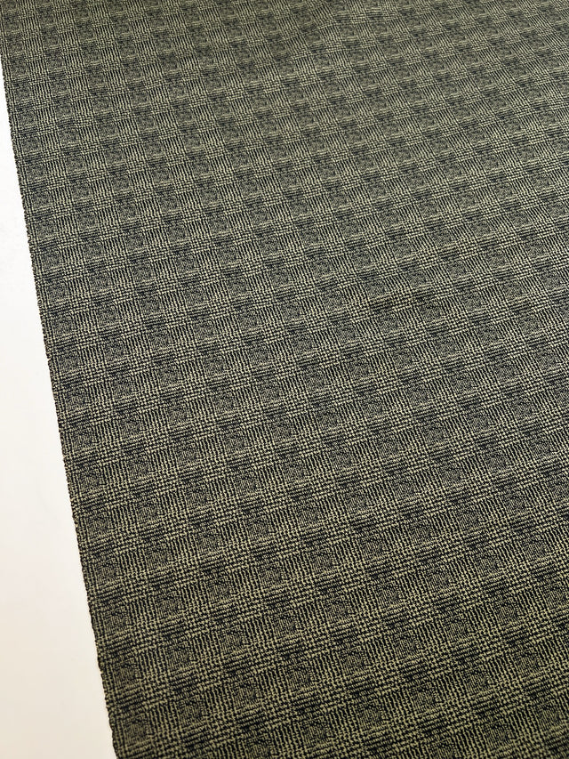 TH-418 image 5