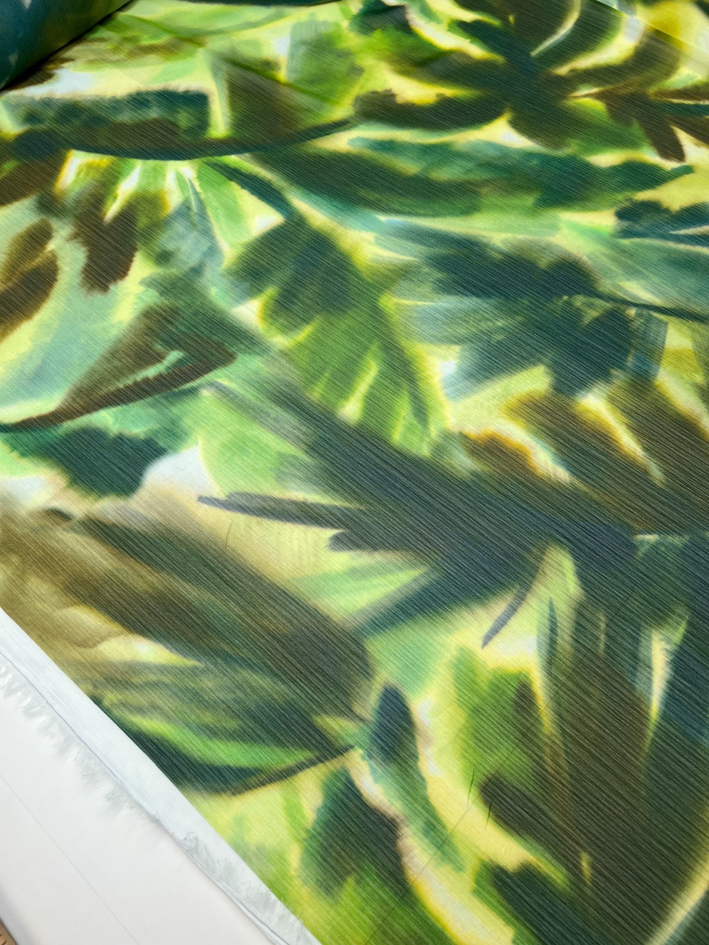 画材 Green gold chiffon 画材 Green gold chiffon Sage Green Silk
