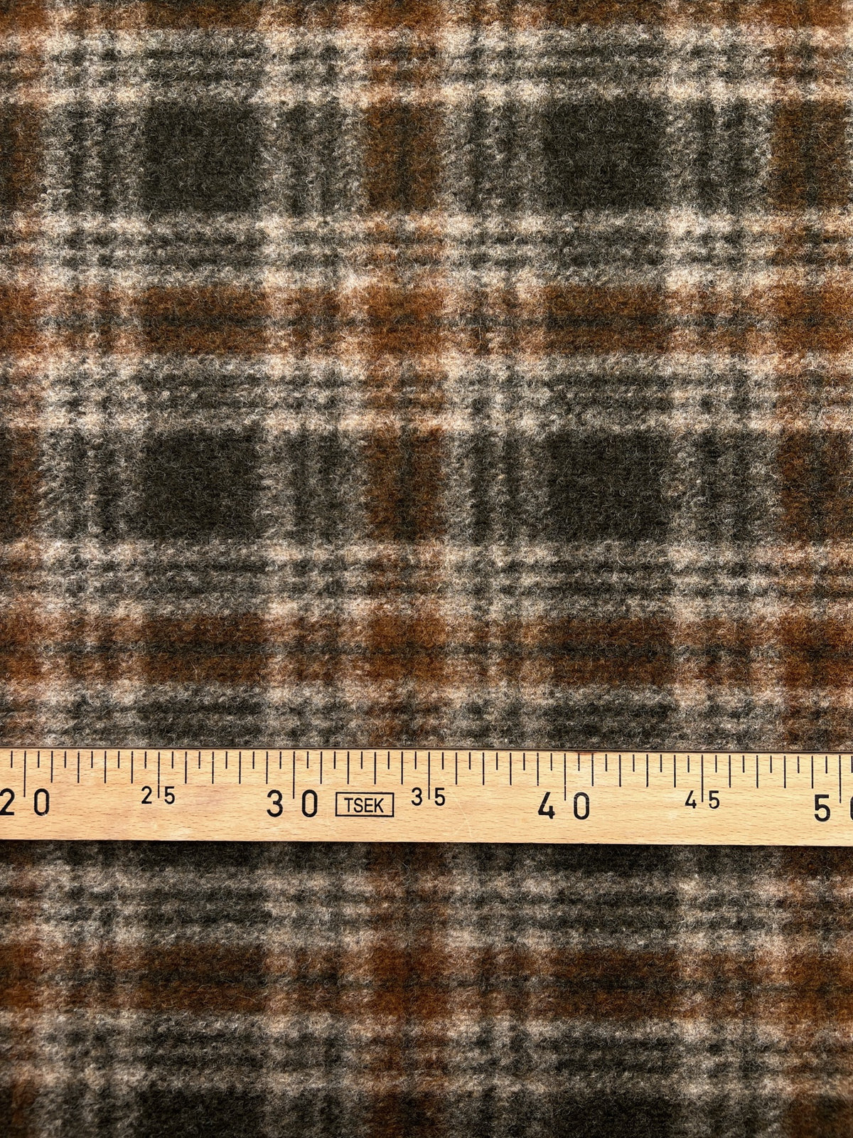 GB-042 image 4