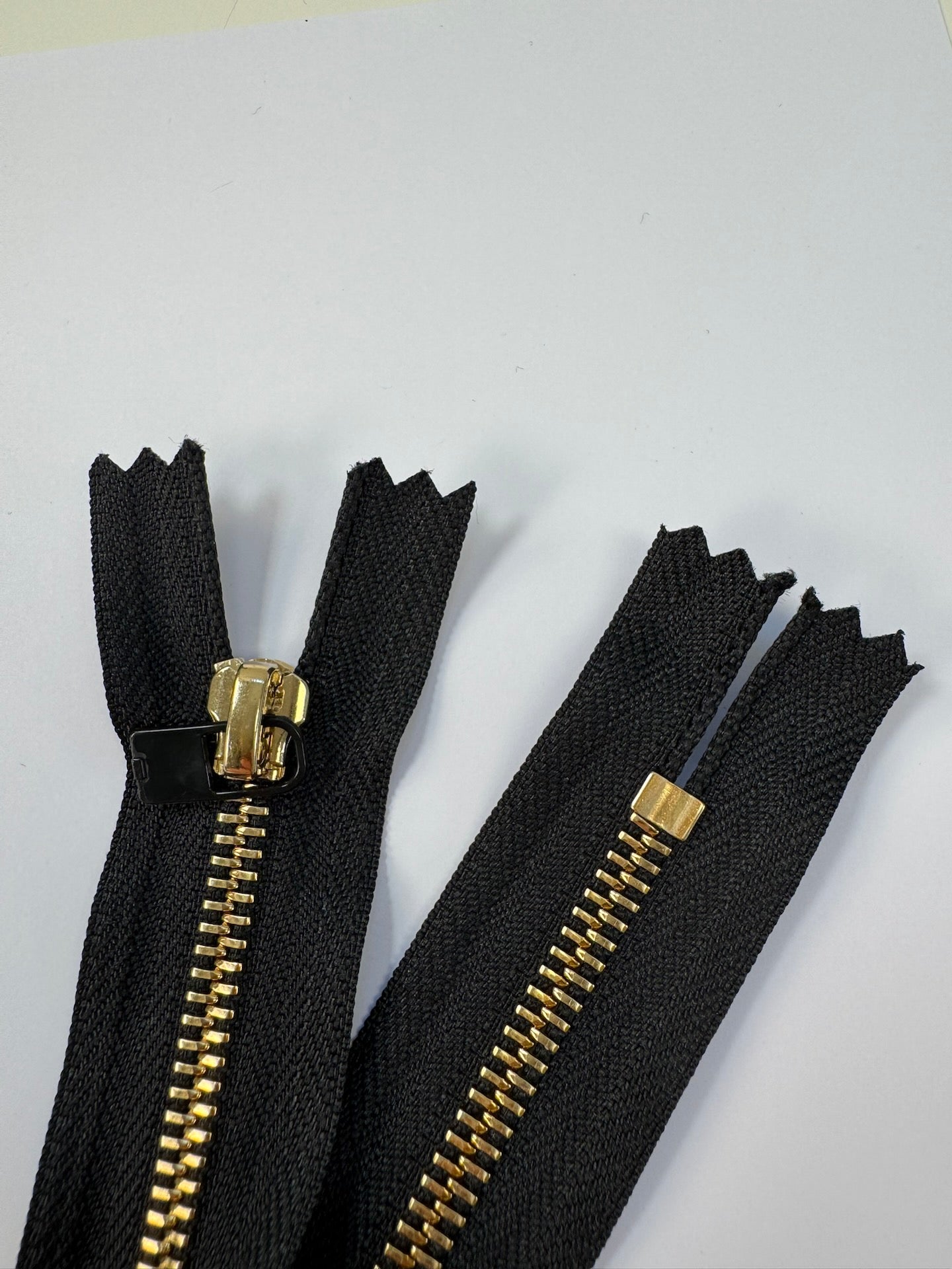 AV-1682 image 2