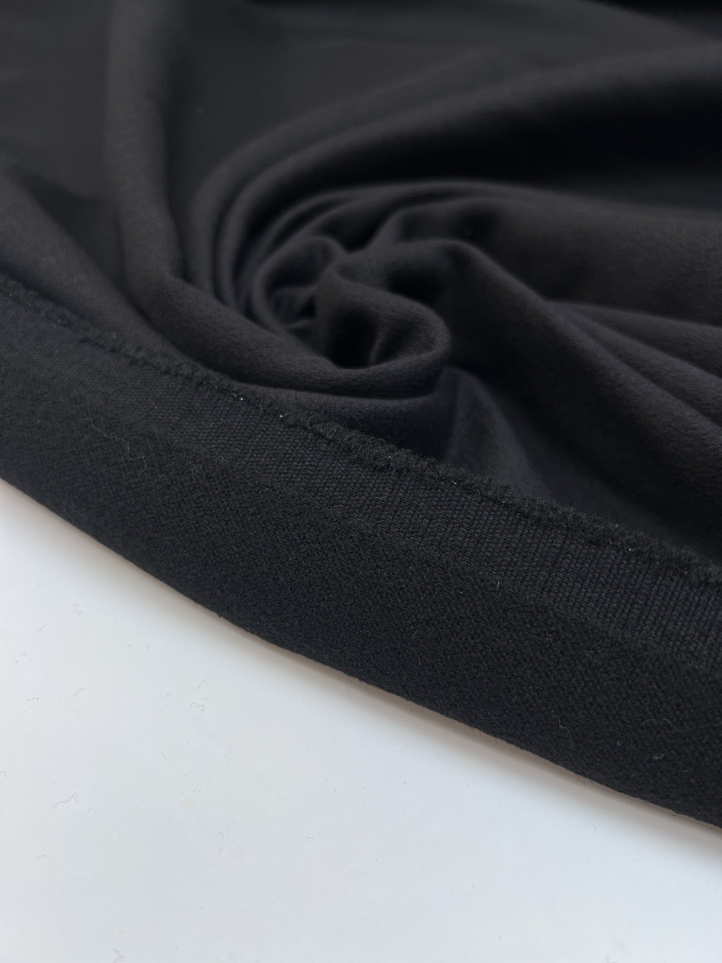 TN-712 – image 2