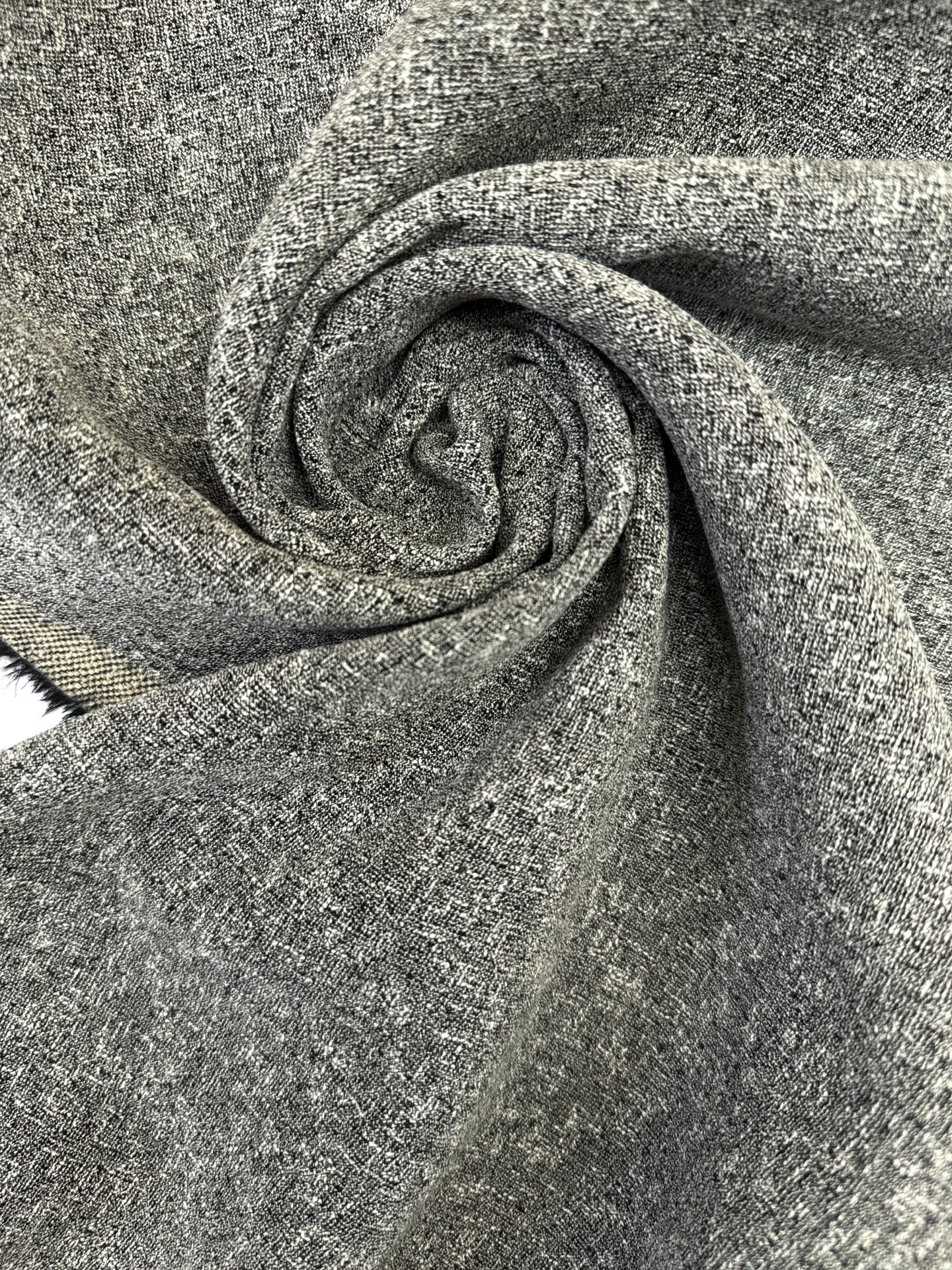 TR-708 – image 1