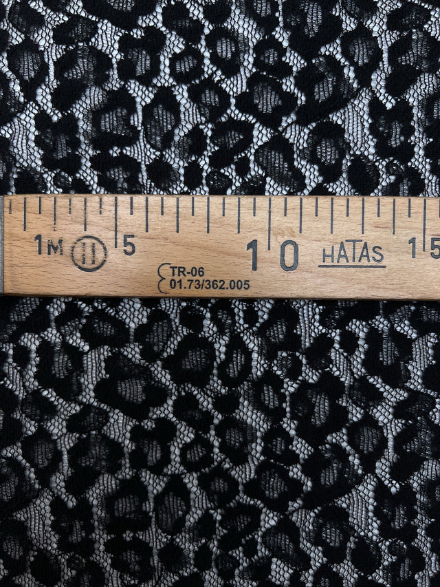 AV-2052 image 4