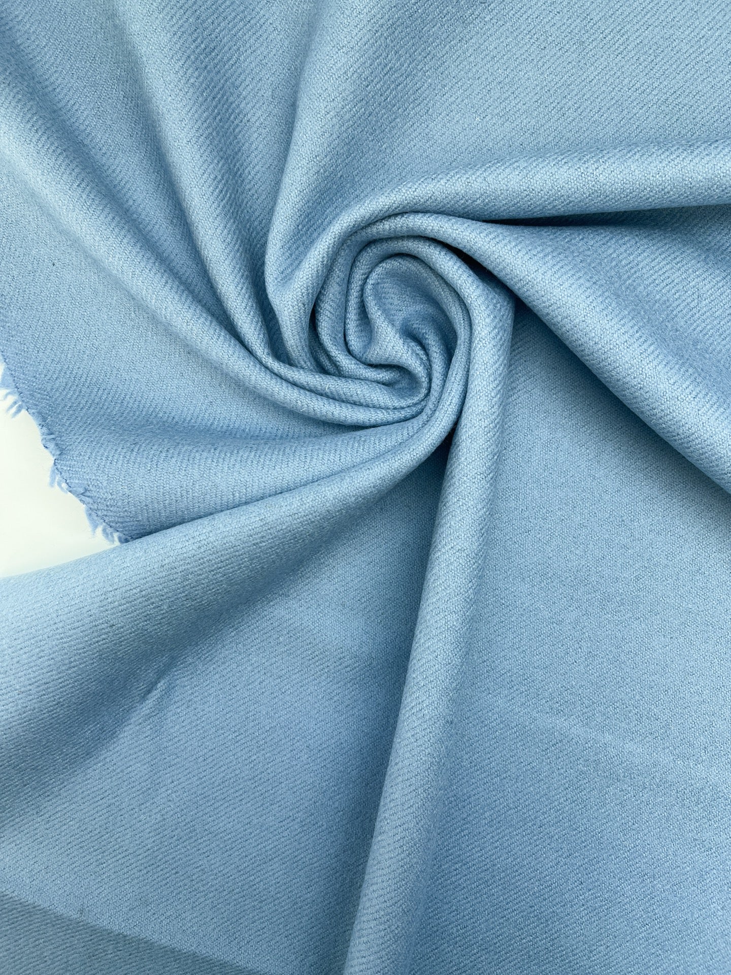 CA-136 image 1