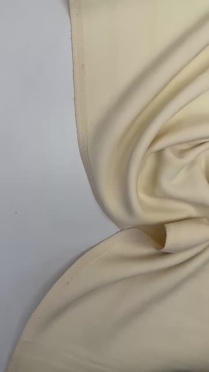 video d687e008-1d10-46a4-83da-1a865fa9d1fb