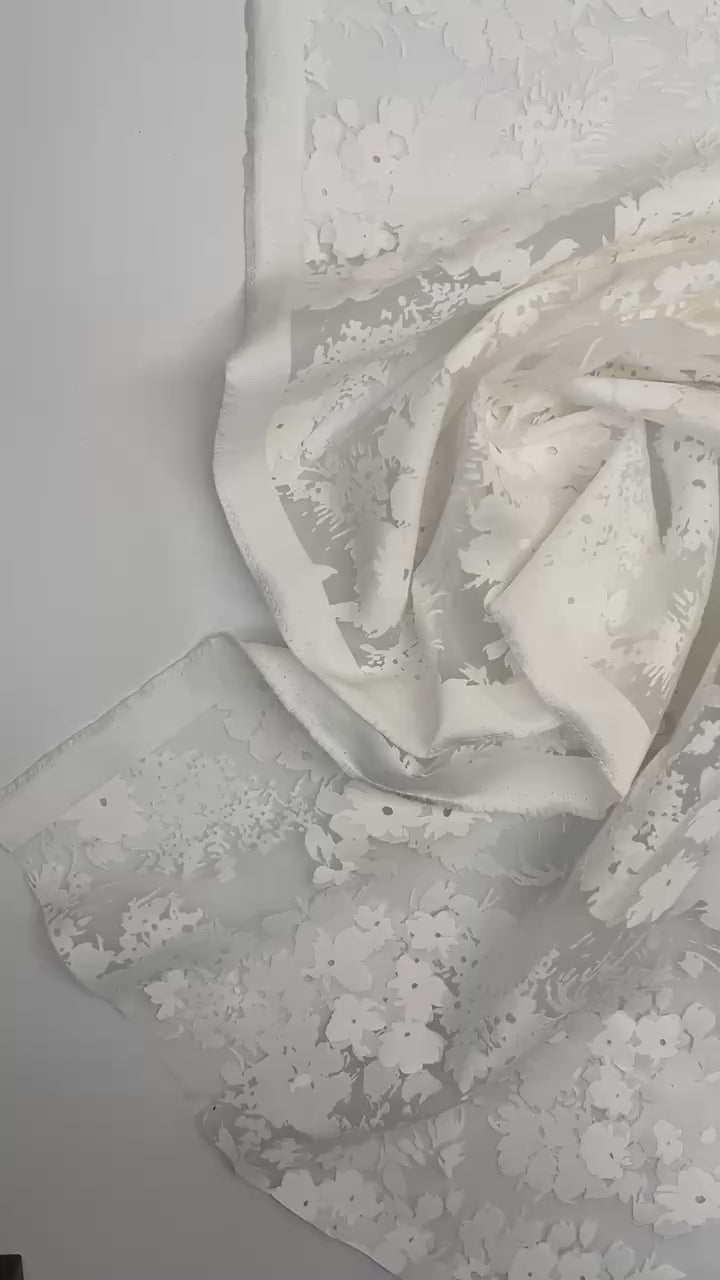 video 3f973b0e-6d05-4482-b559-09c2ed367bdb