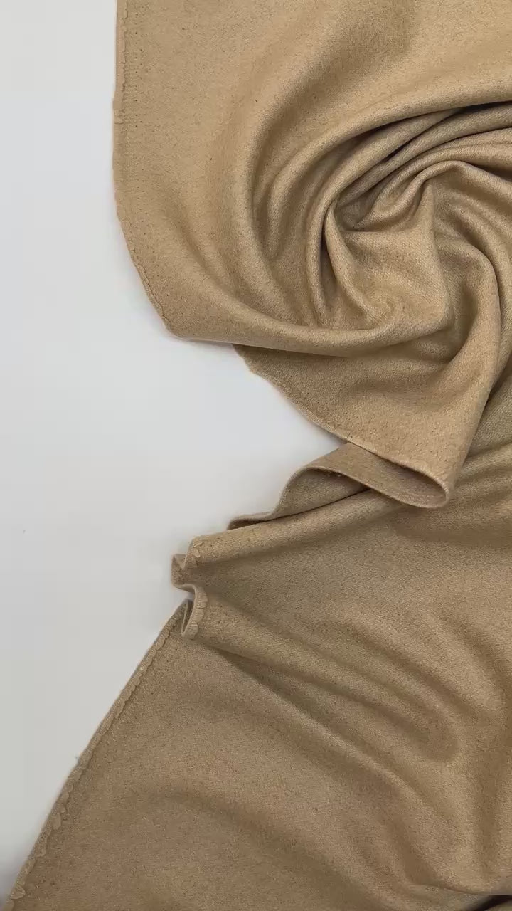 Загрузить видео: video acdf1f19-54a8-432c-b38e-5d12ec1cc285